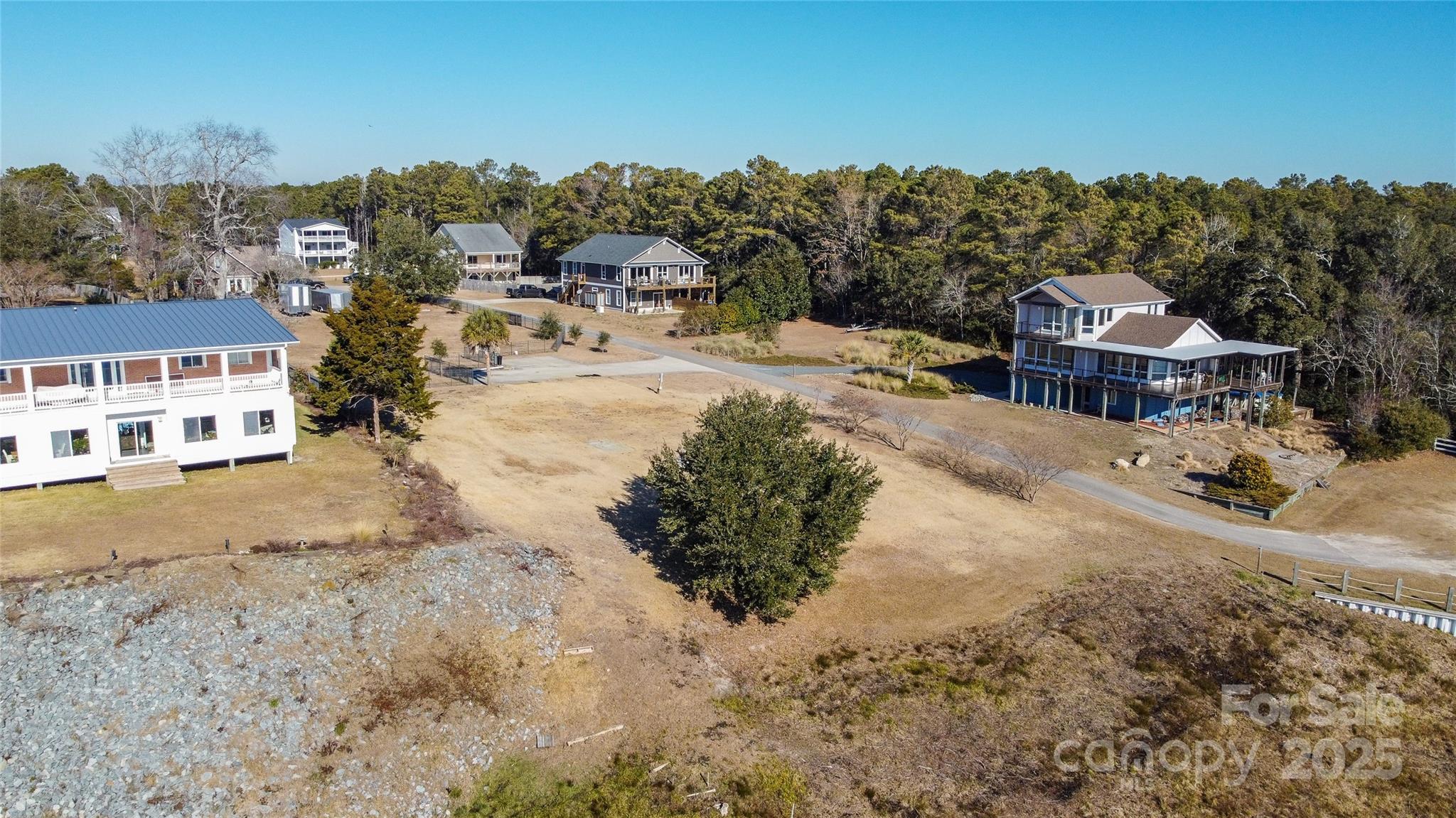 1144 Avila Drive Property Photo 12