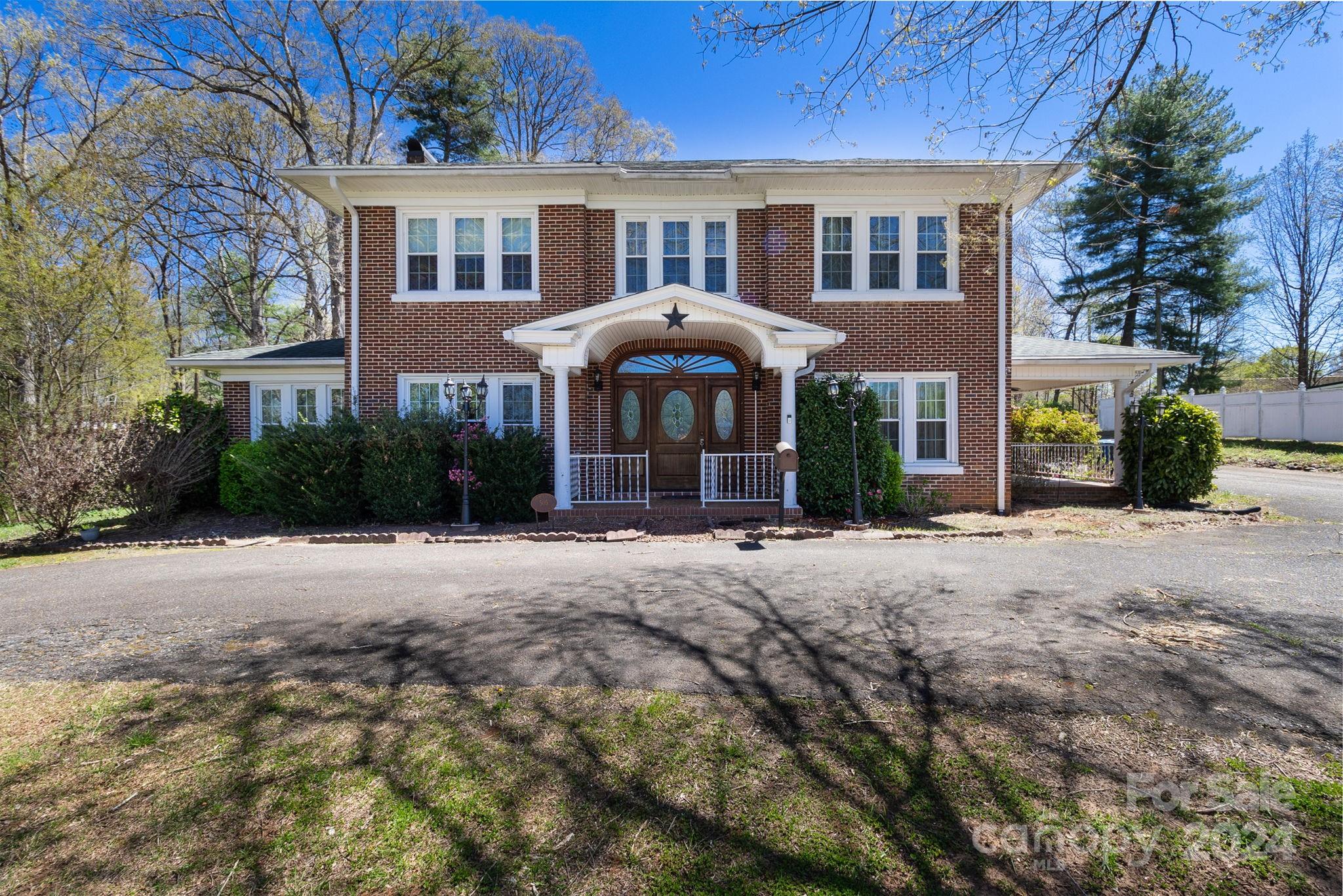 505 Liledoun Road Property Photo 2