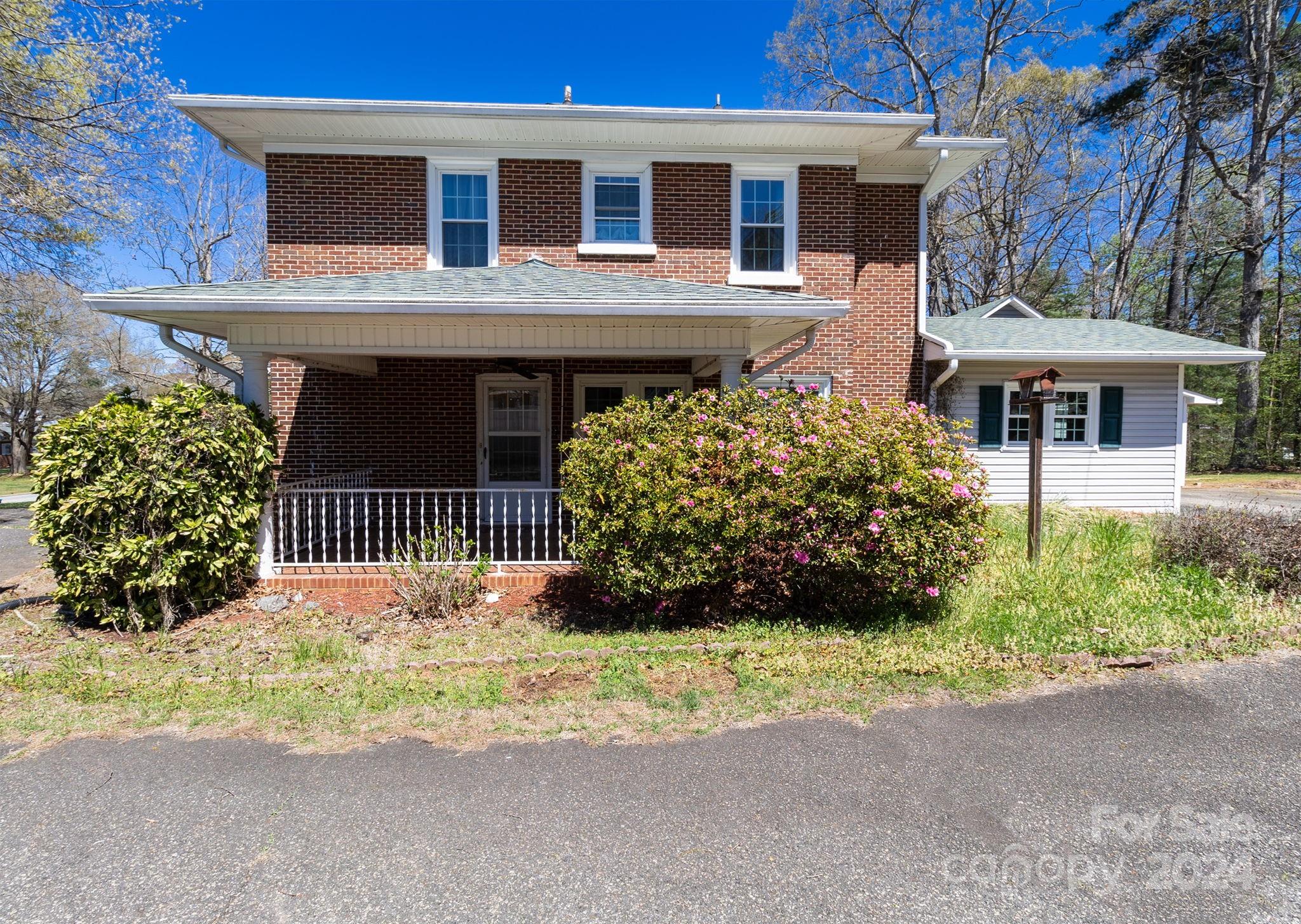 505 Liledoun Road Property Photo 4