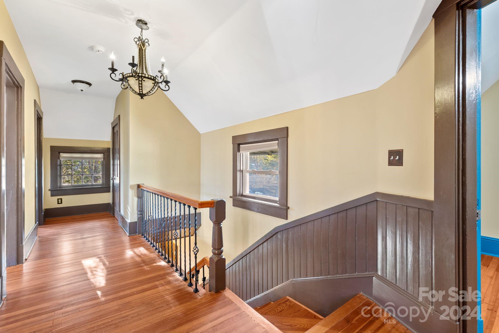 11 Cullowhee Street Property Photo 14