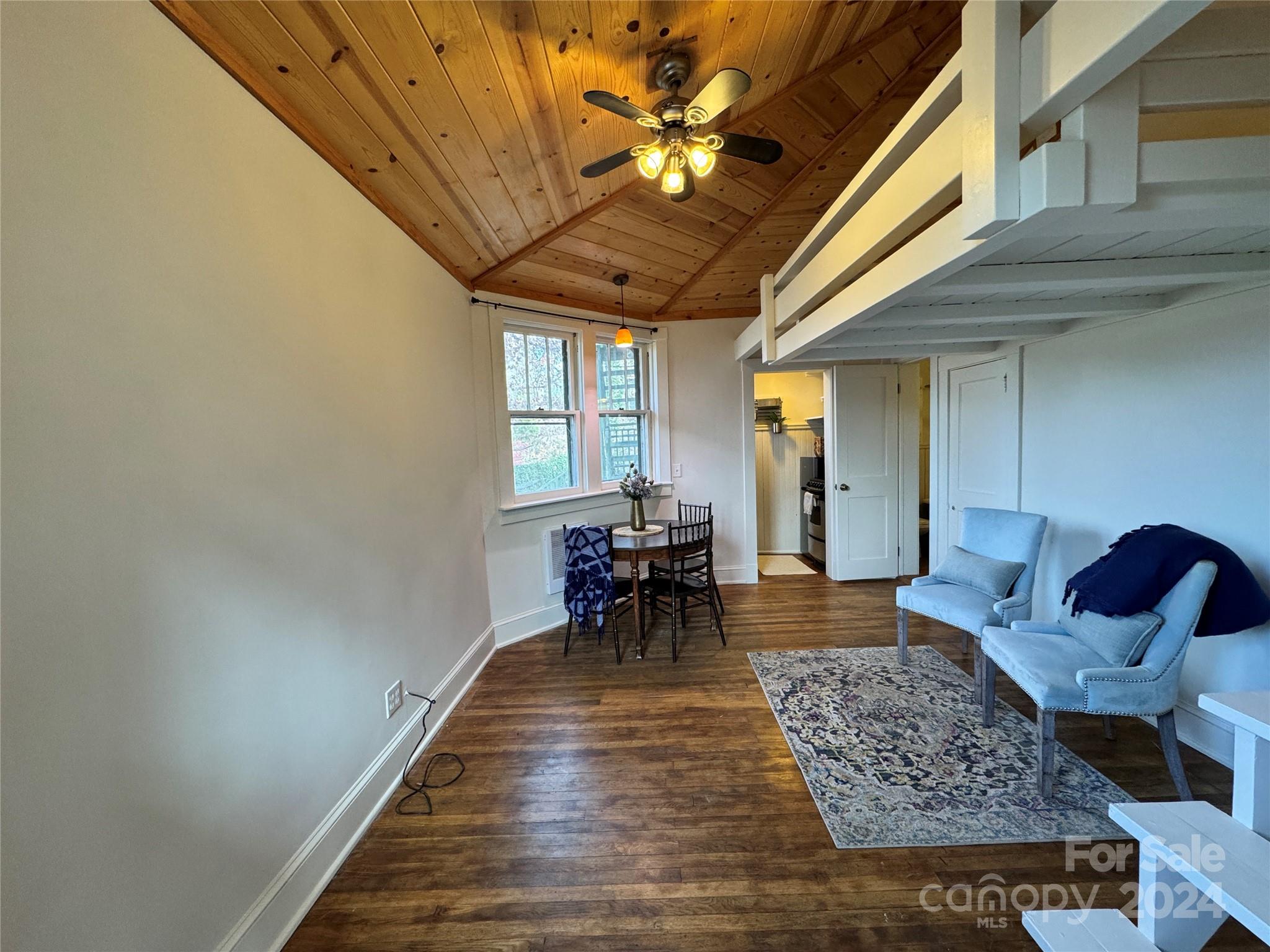 11 Cullowhee Street Property Photo 27