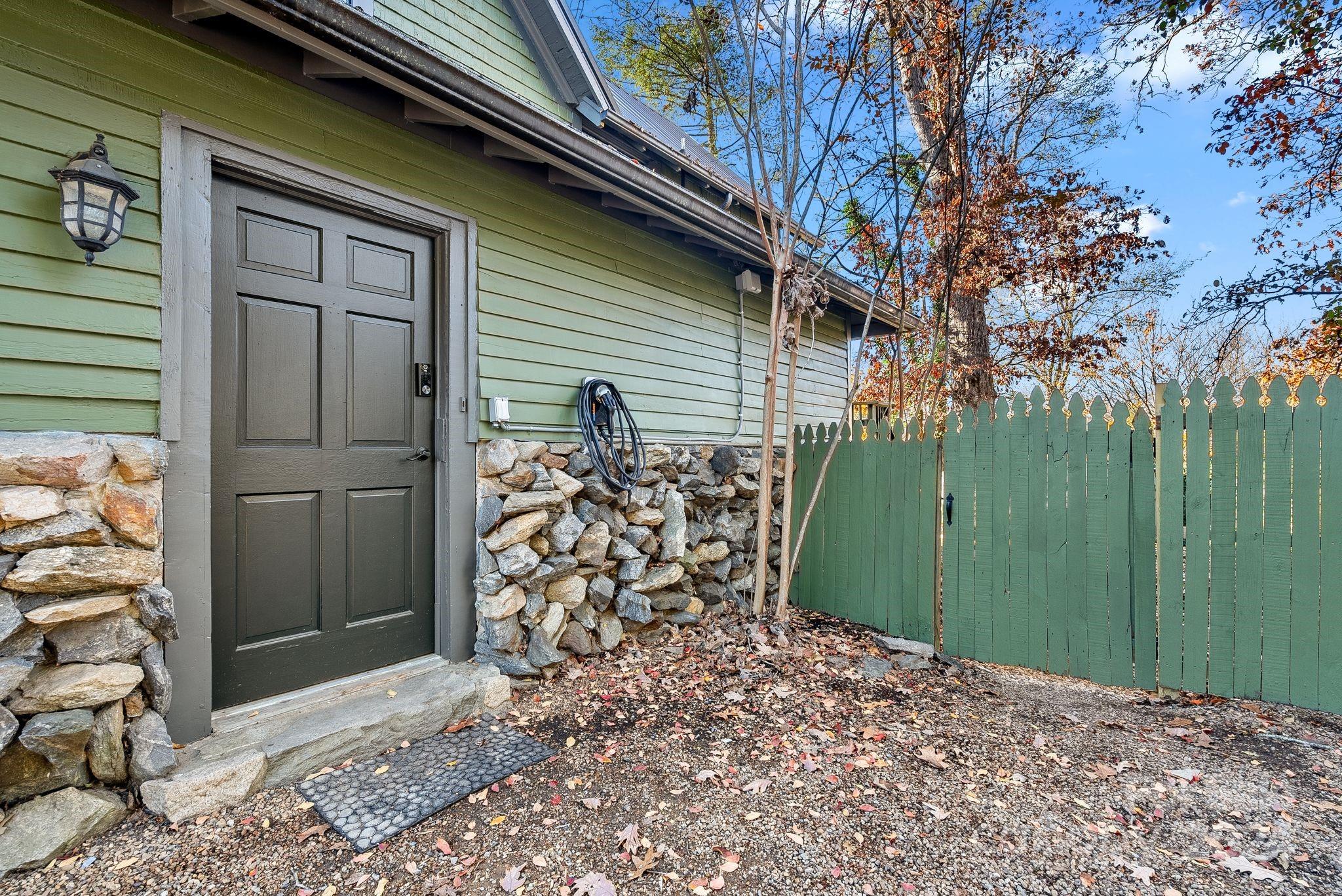 11 Cullowhee Street Property Photo 34
