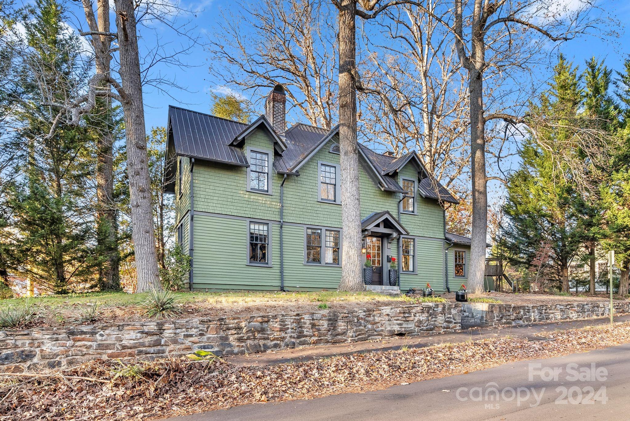 11 Cullowhee Street Property Photo 36