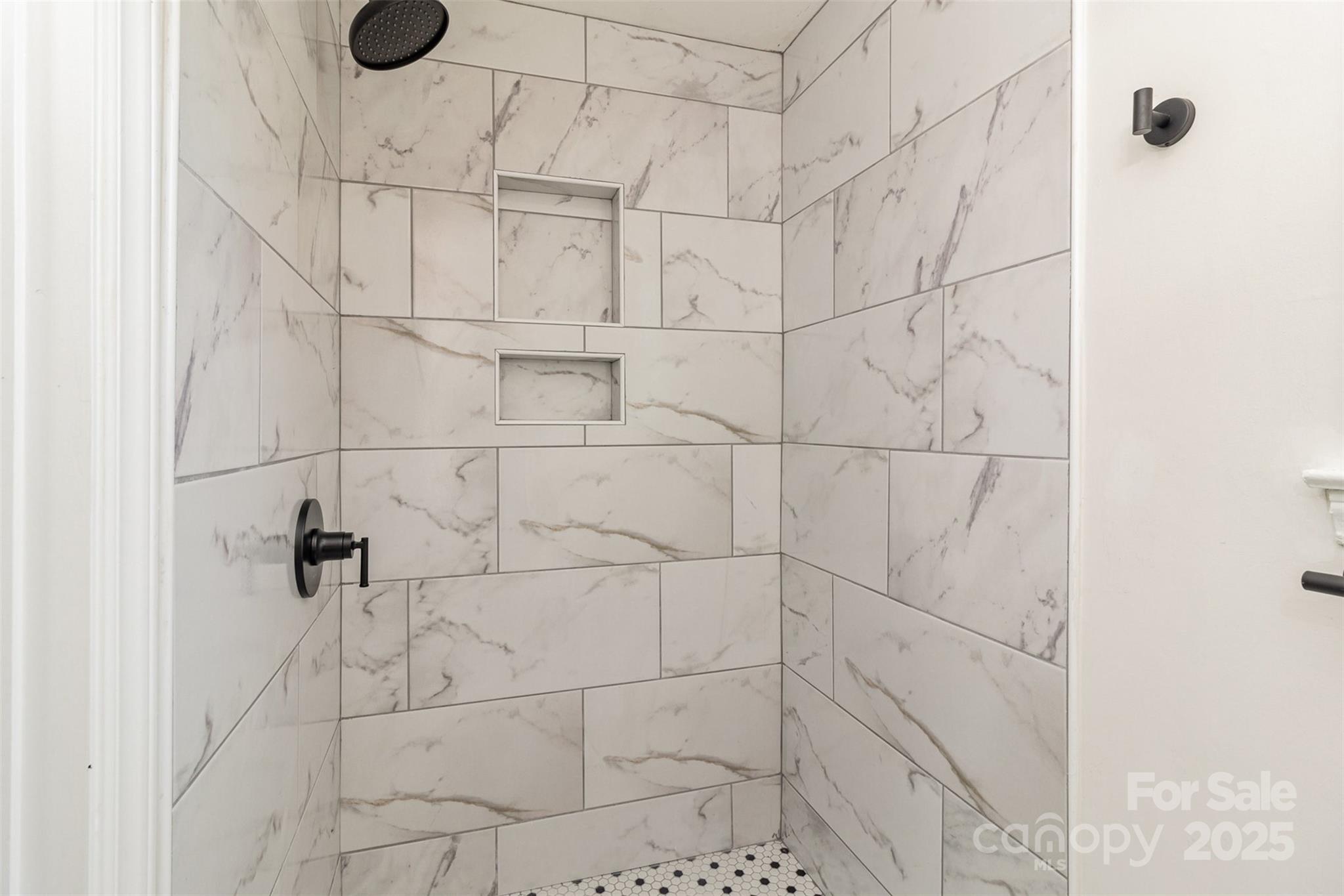 6521 Heatherbrook Avenue Property Photo 20
