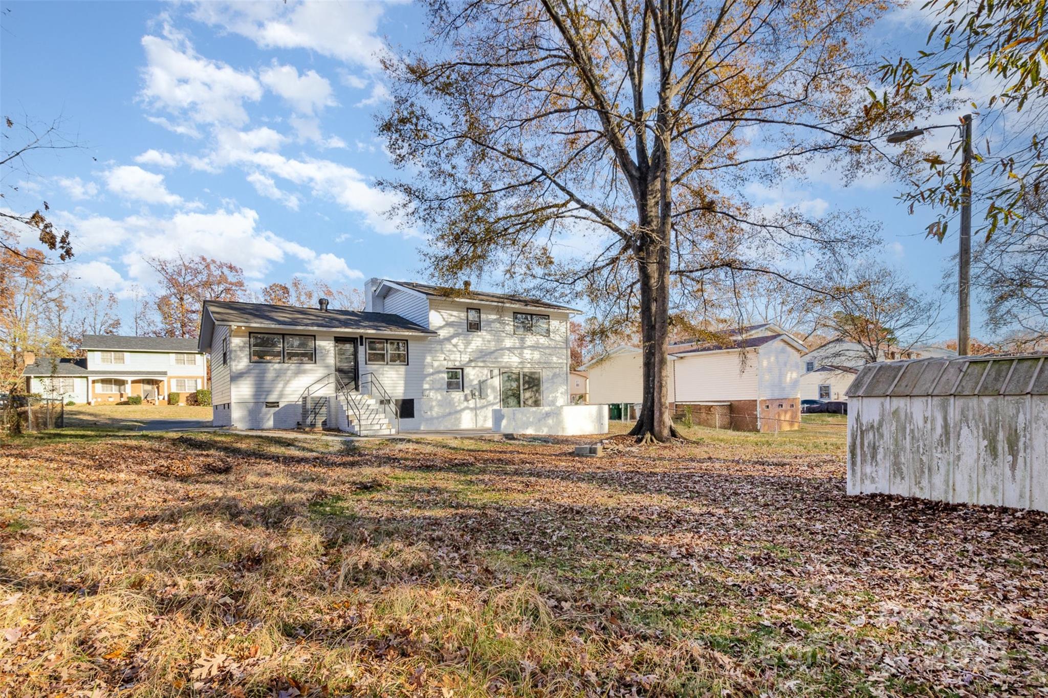 6521 Heatherbrook Avenue Property Photo 24