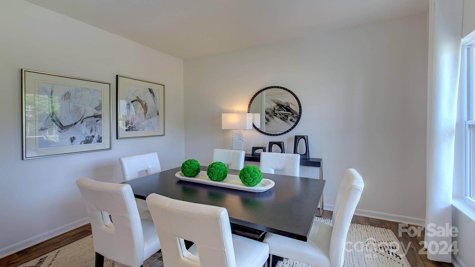 136 Ashelyn Park Drive Property Photo 3