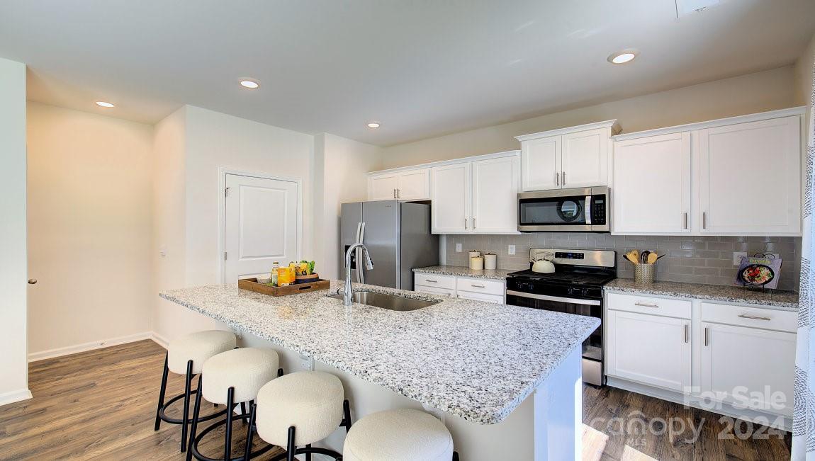 136 Ashelyn Park Drive Property Photo 13