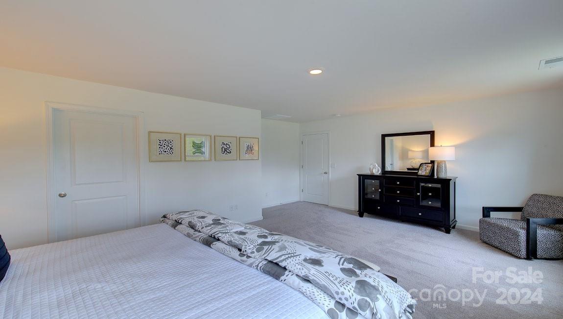 136 Ashelyn Park Drive Property Photo 22
