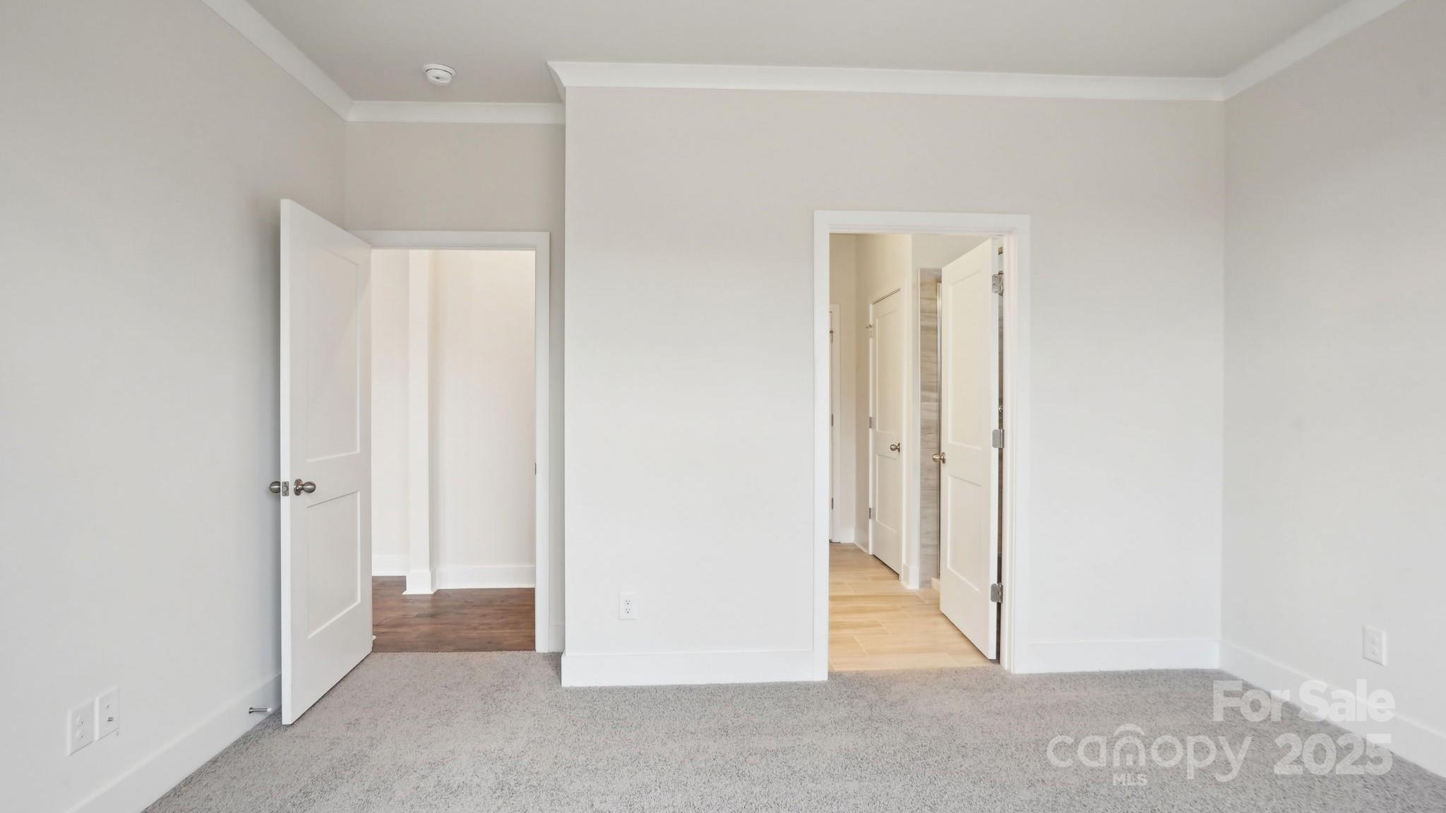 2031 Skyhawk Drive Property Photo 13