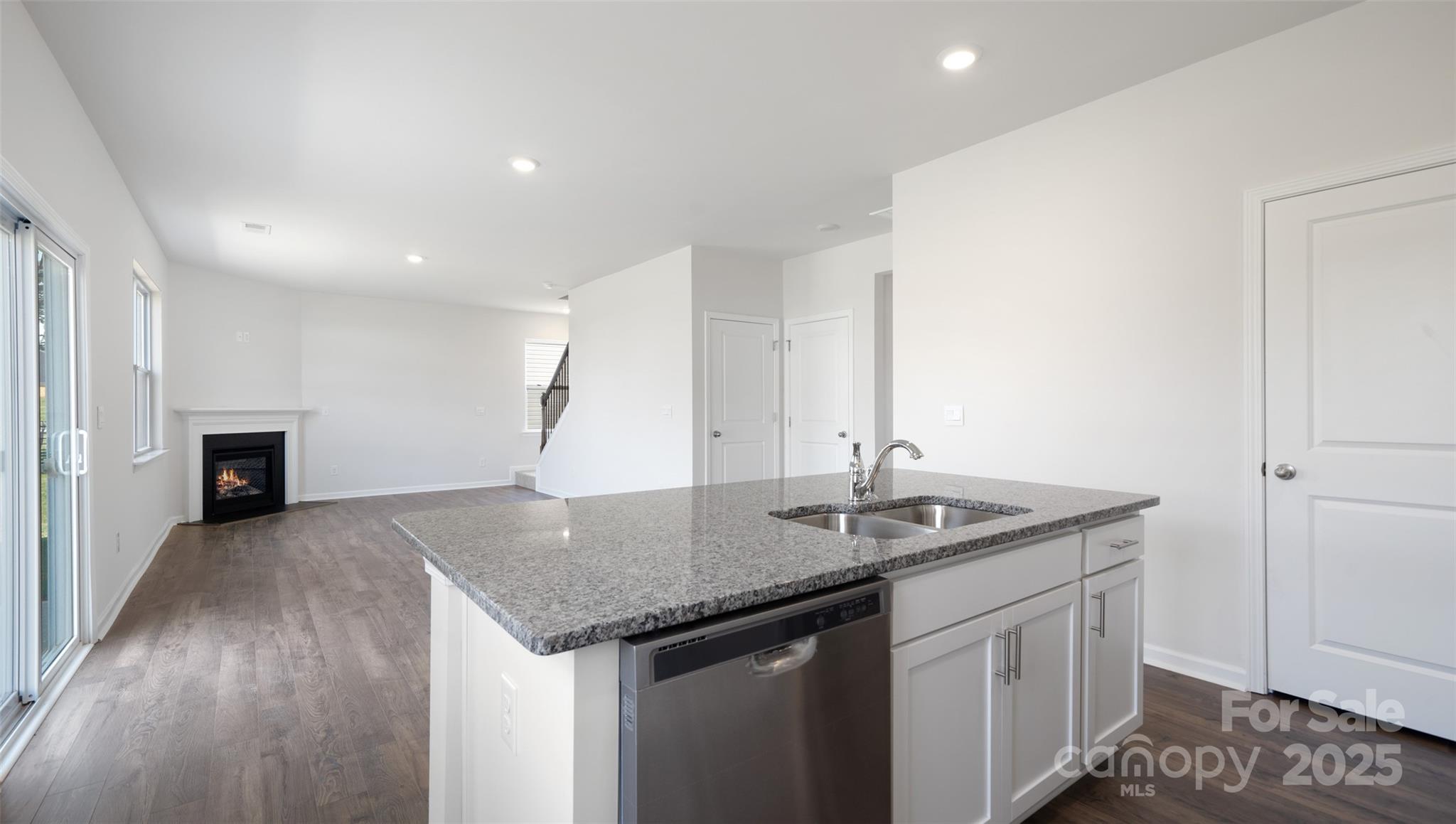 174 Ashelyn Park Drive Property Photo 8