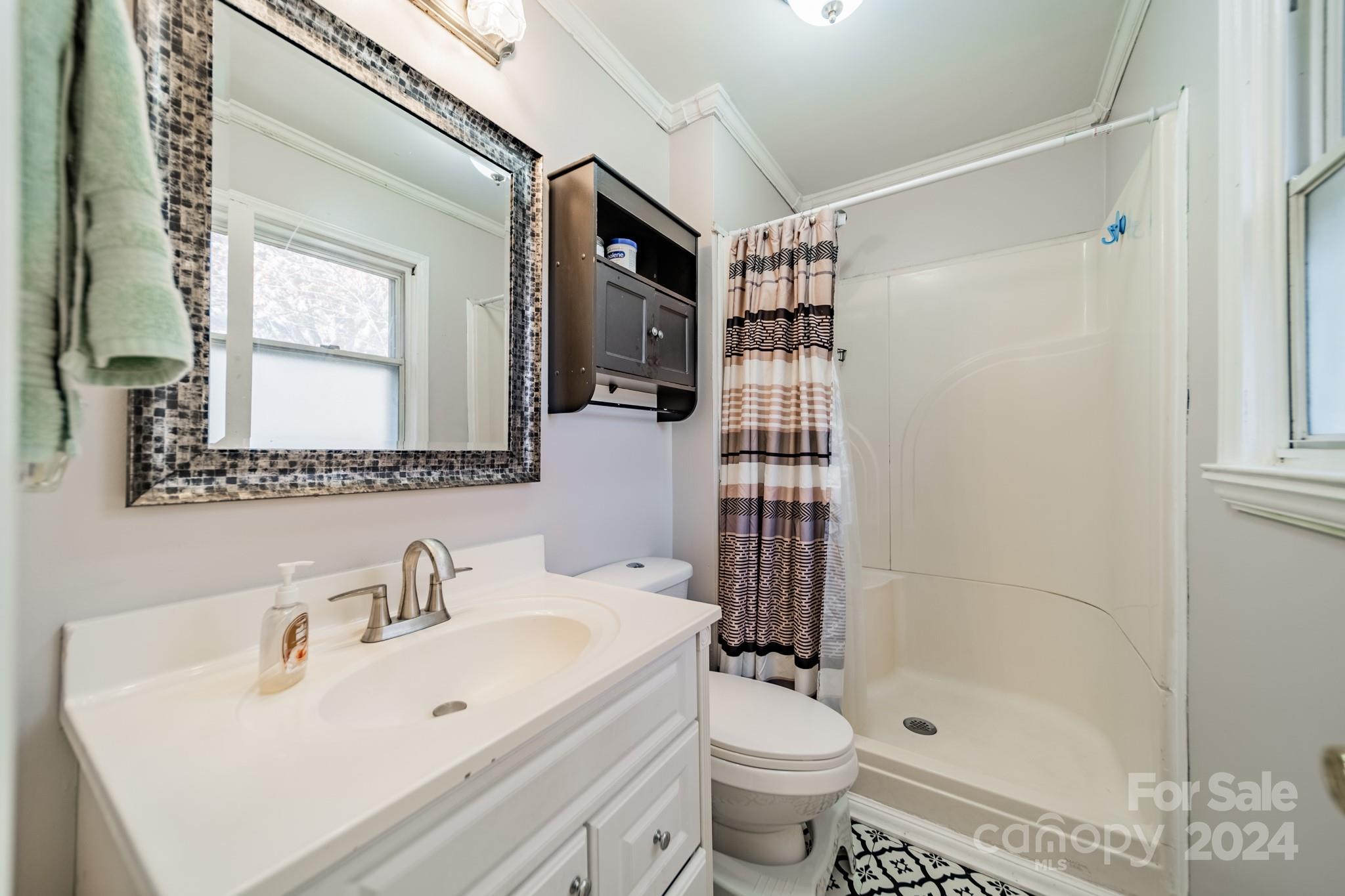 175 Willow Oaks Drive Property Photo 6