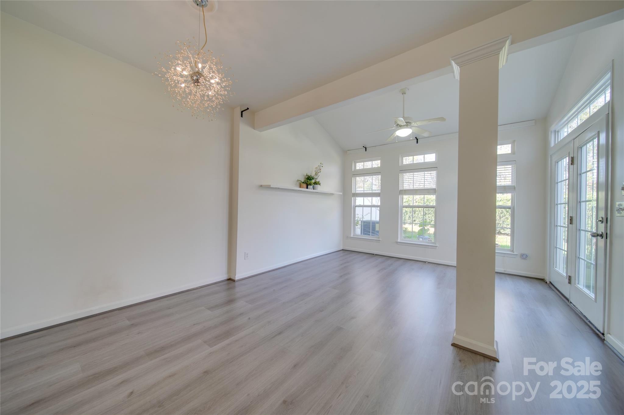 11628 Eastwind Drive Property Photo 11