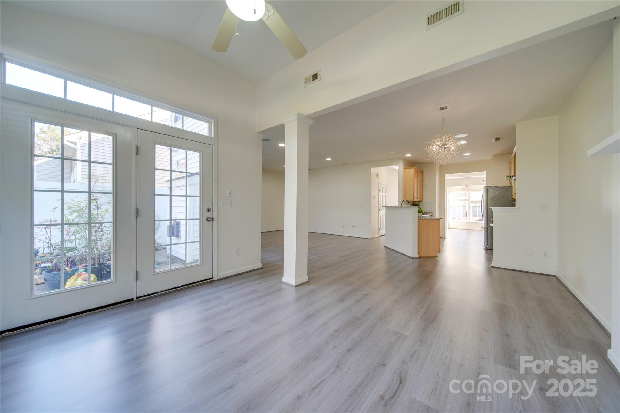 11628 Eastwind Drive Property Photo 12