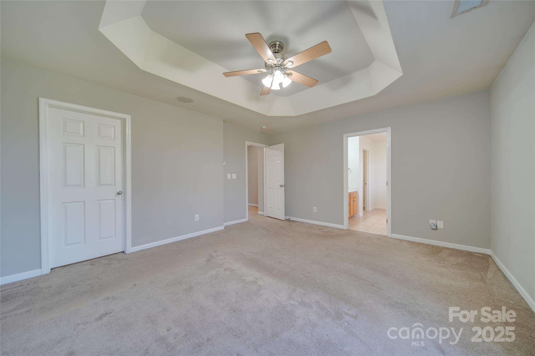 11628 Eastwind Drive Property Photo 28