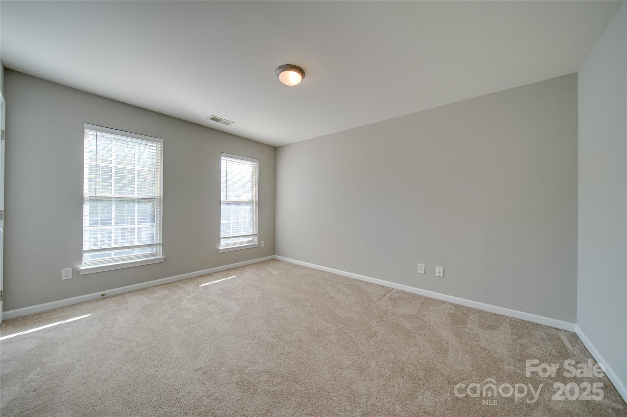 11628 Eastwind Drive Property Photo 36
