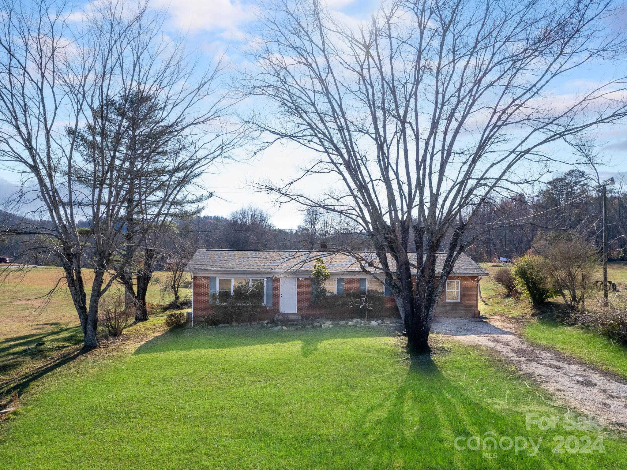 454 Mount Pleasant Road Property Photo 2