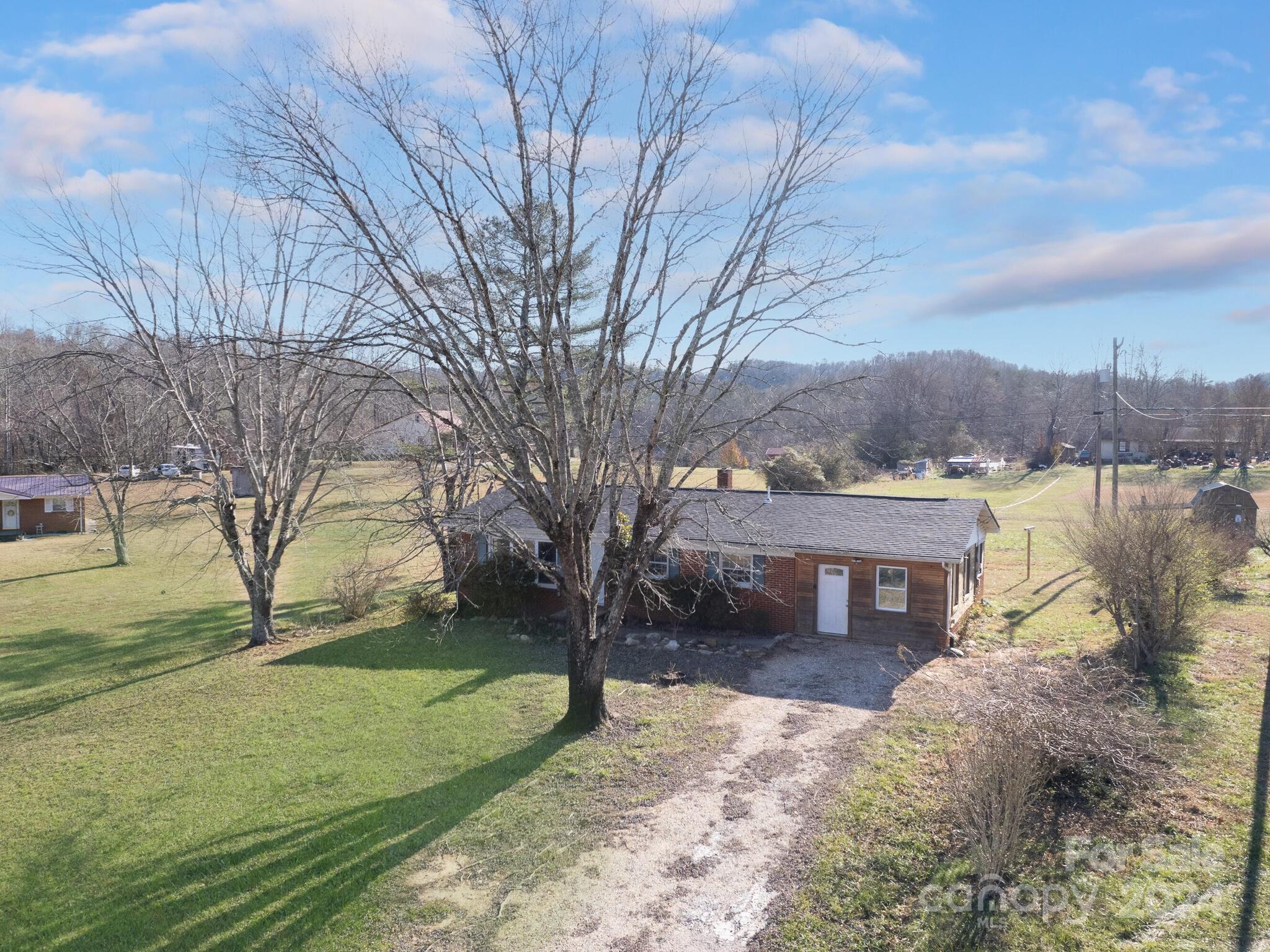 454 Mount Pleasant Road Property Photo 3