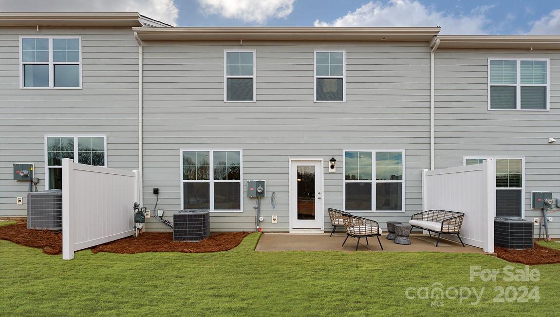 4225 Steel Way Property Photo 31