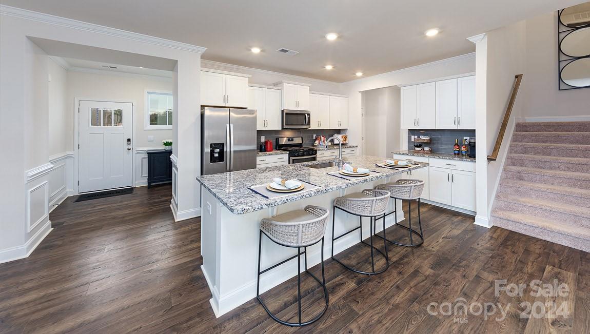 4196 Steel Way Property Photo 8