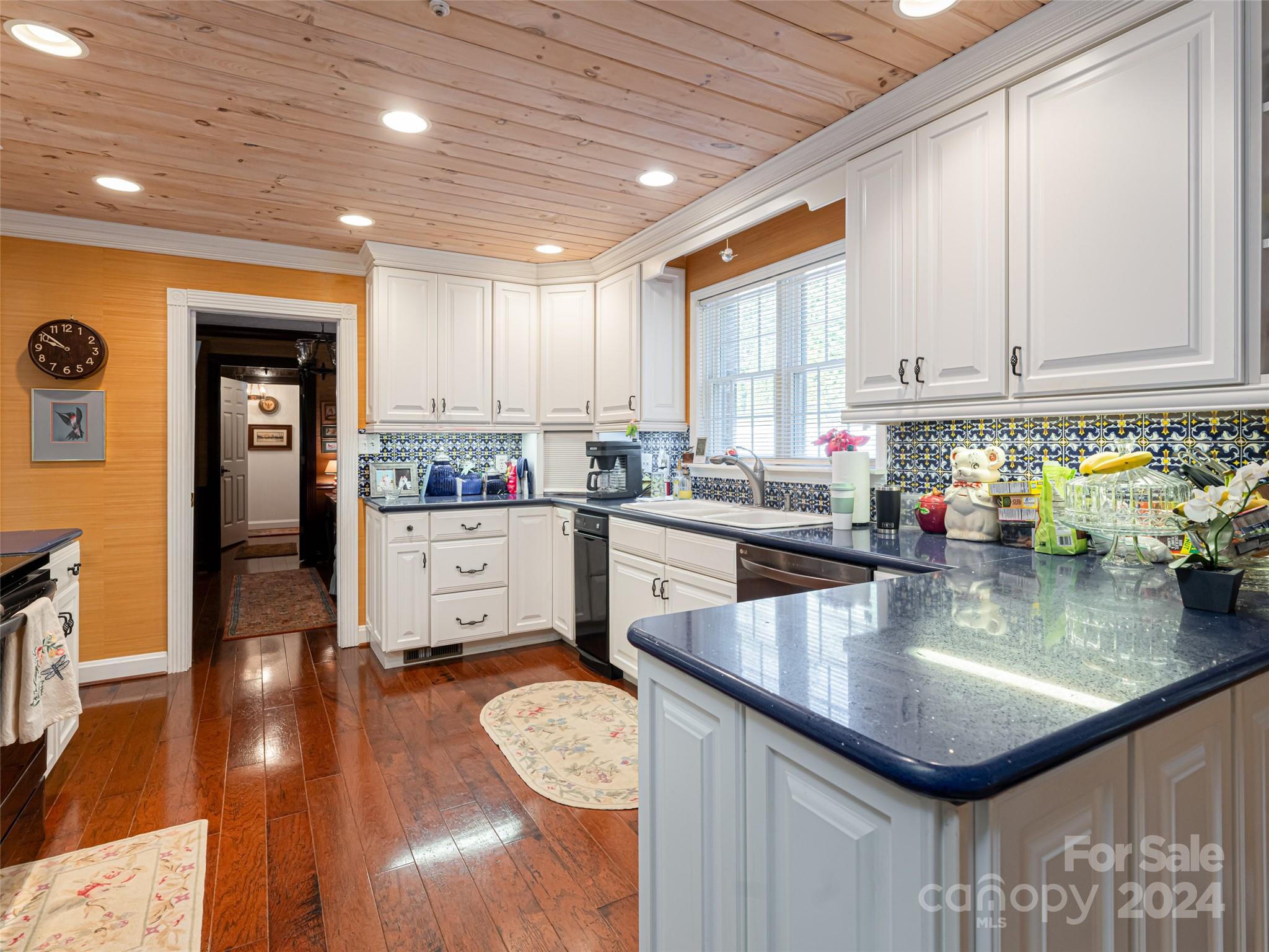 370 Smith Creek Road Property Photo 12