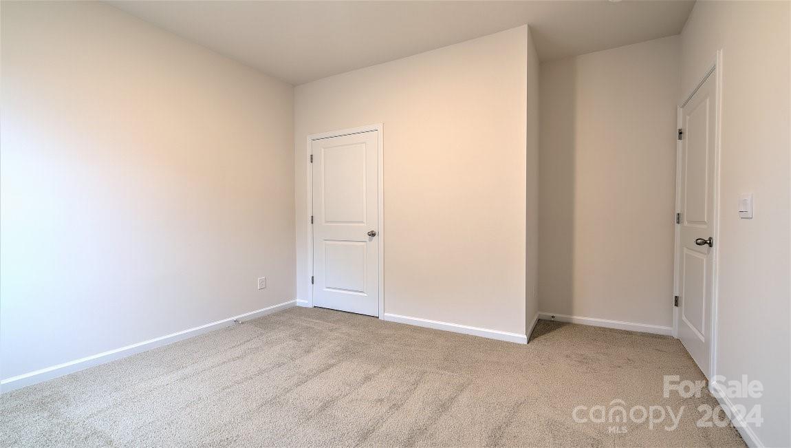 152 Callie River Court Property Photo 15