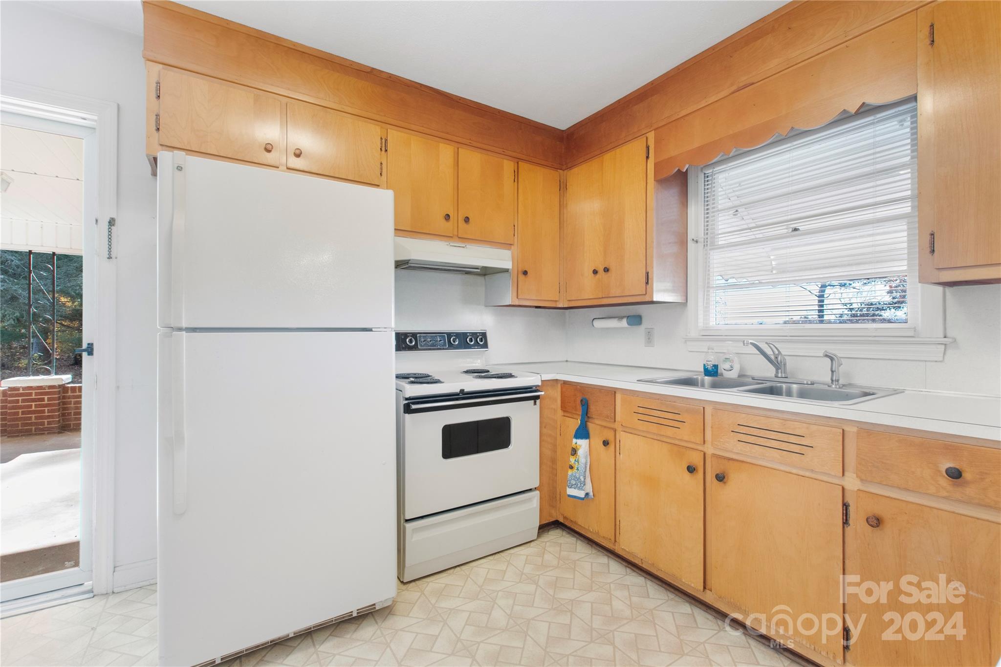5746 Hardy Duckworth Road Property Photo 13