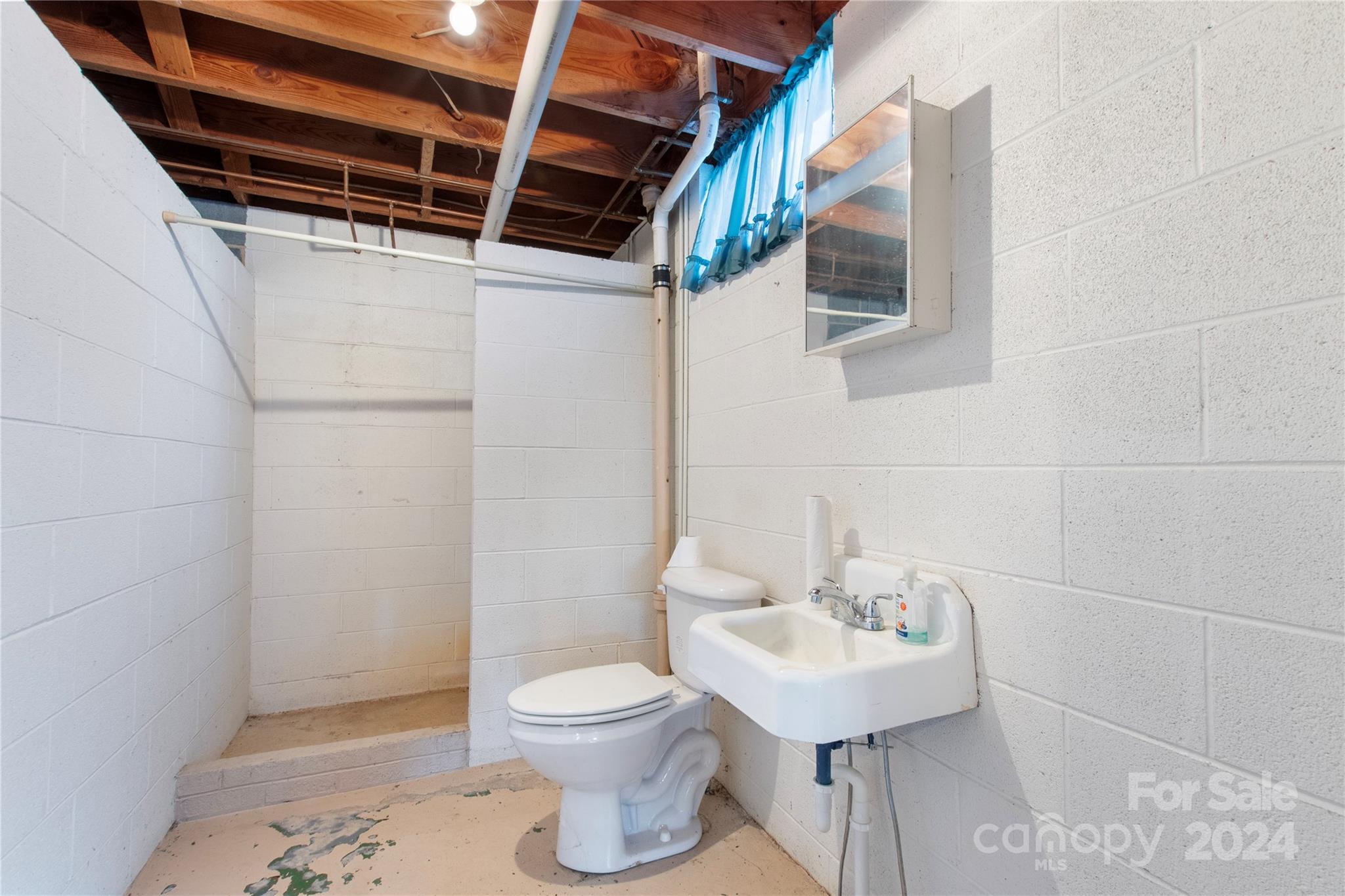 5746 Hardy Duckworth Road Property Photo 26