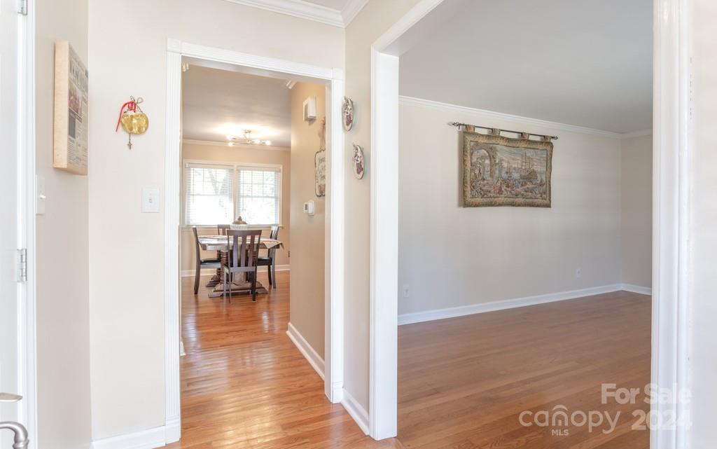 1315 Shady Bluff Drive Property Photo 10