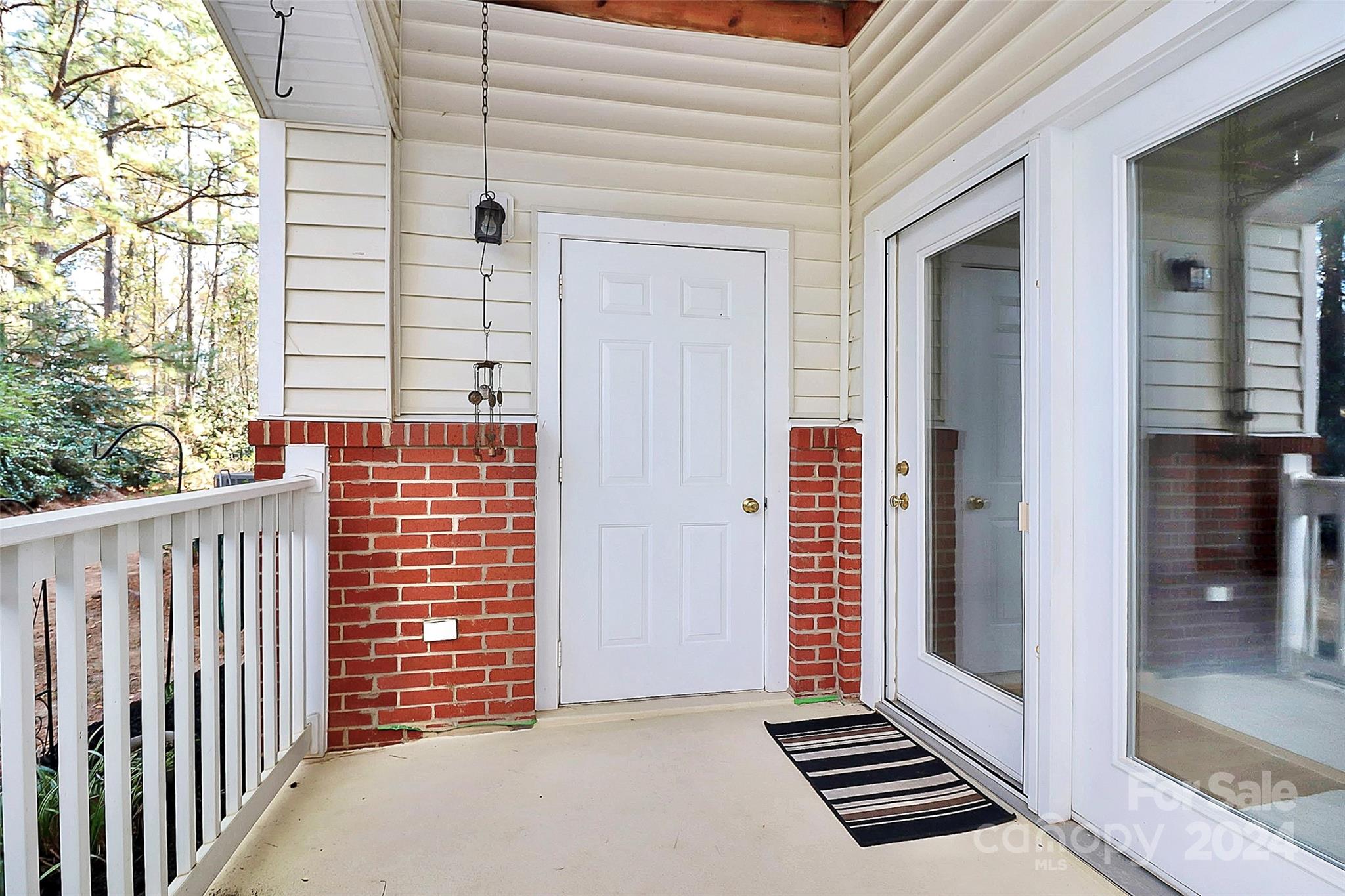 16316 Redstone Mountain Lane Property Photo 21