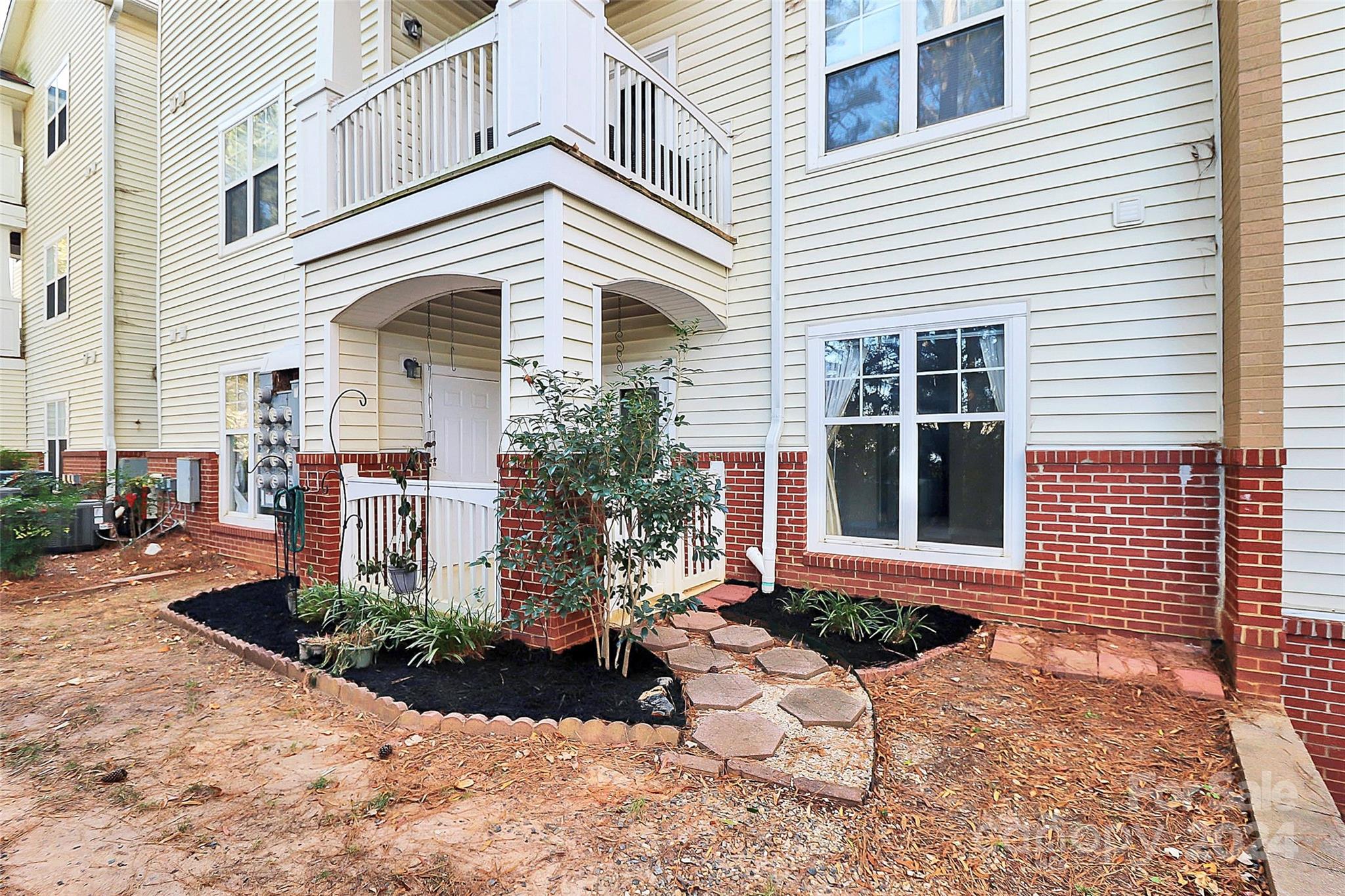 16316 Redstone Mountain Lane Property Photo 22
