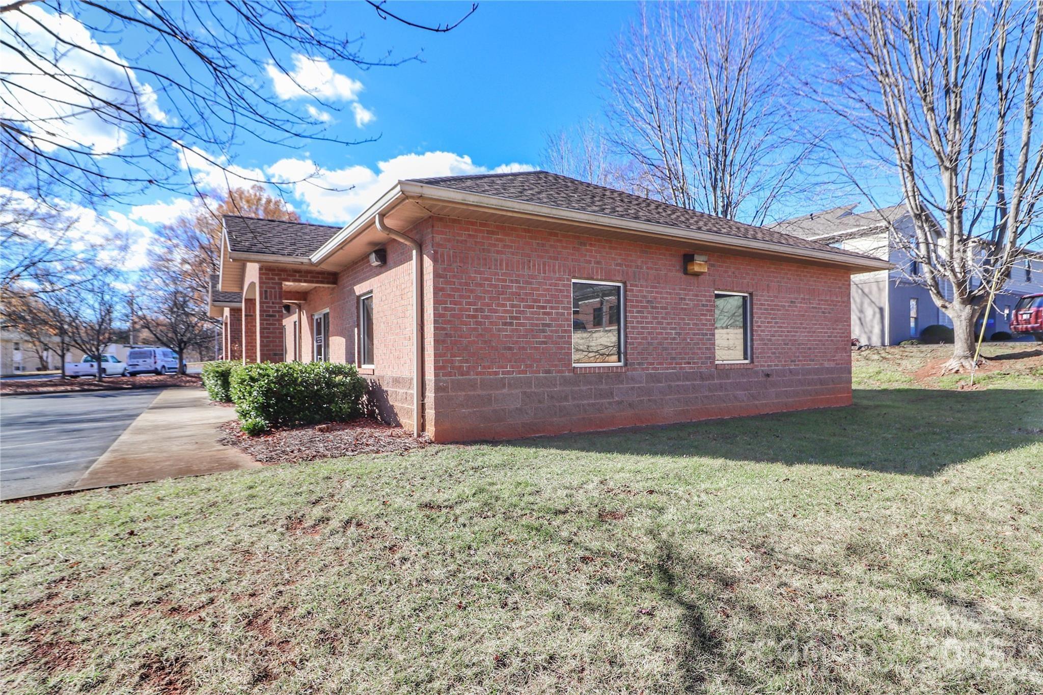 1673 Norwood Road Property Photo 3