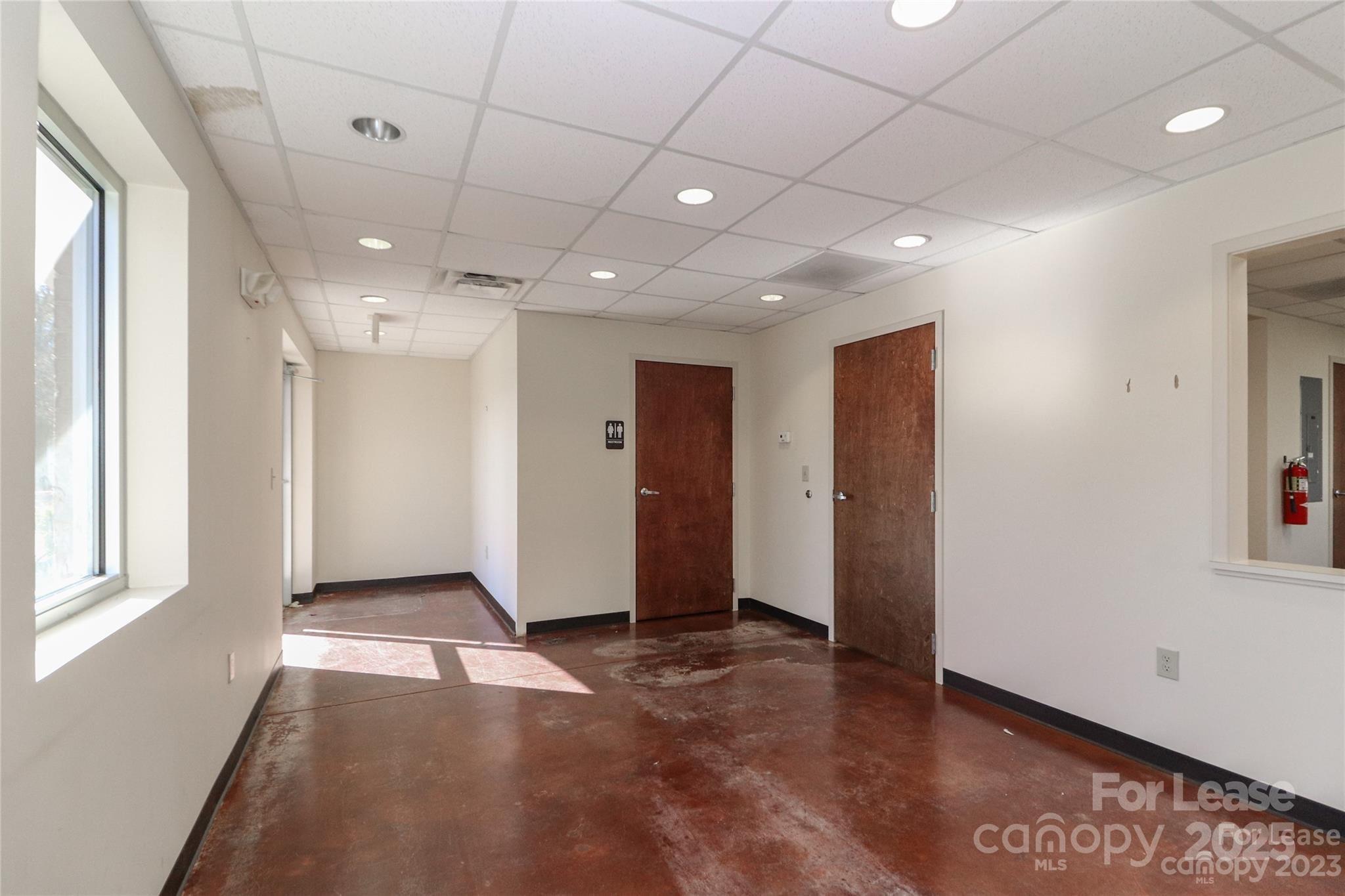 1673 Norwood Road Property Photo 5