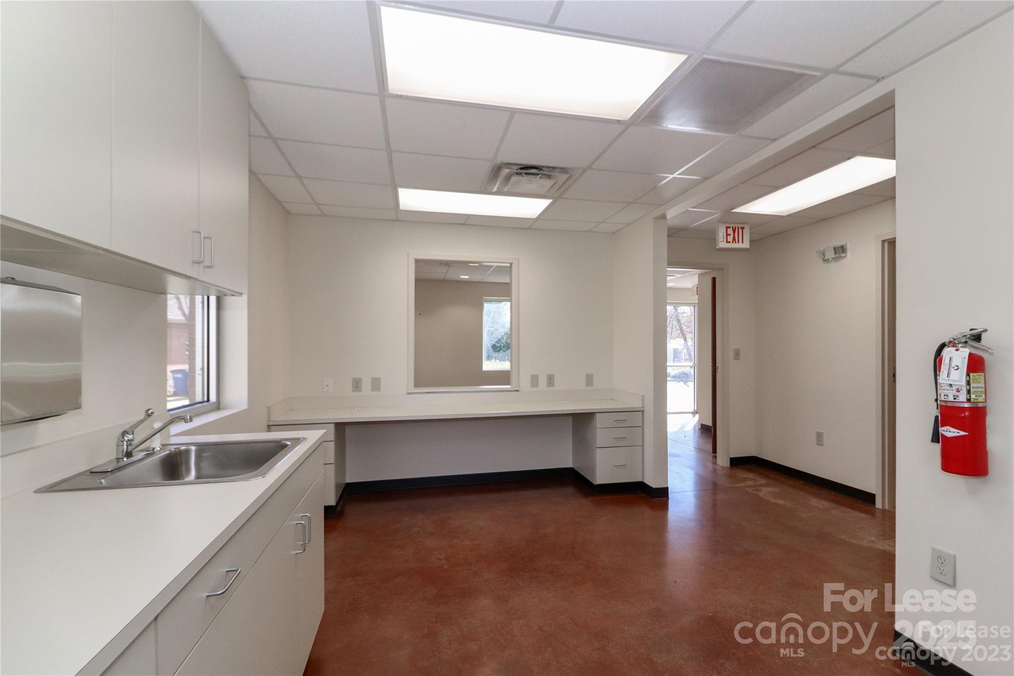 1673 Norwood Road Property Photo 7