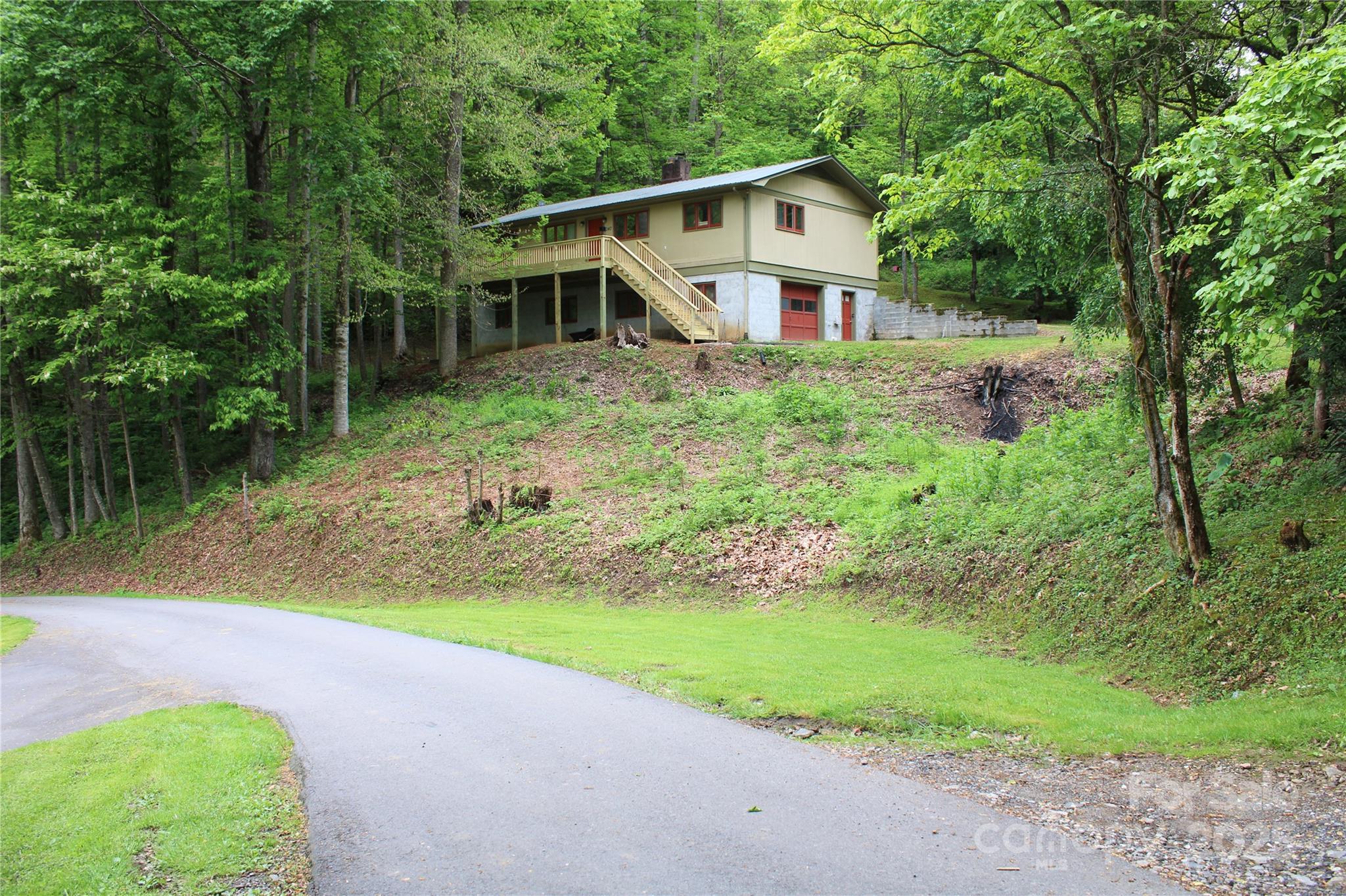 347 Knob Hill Estates Road Property Photo 1