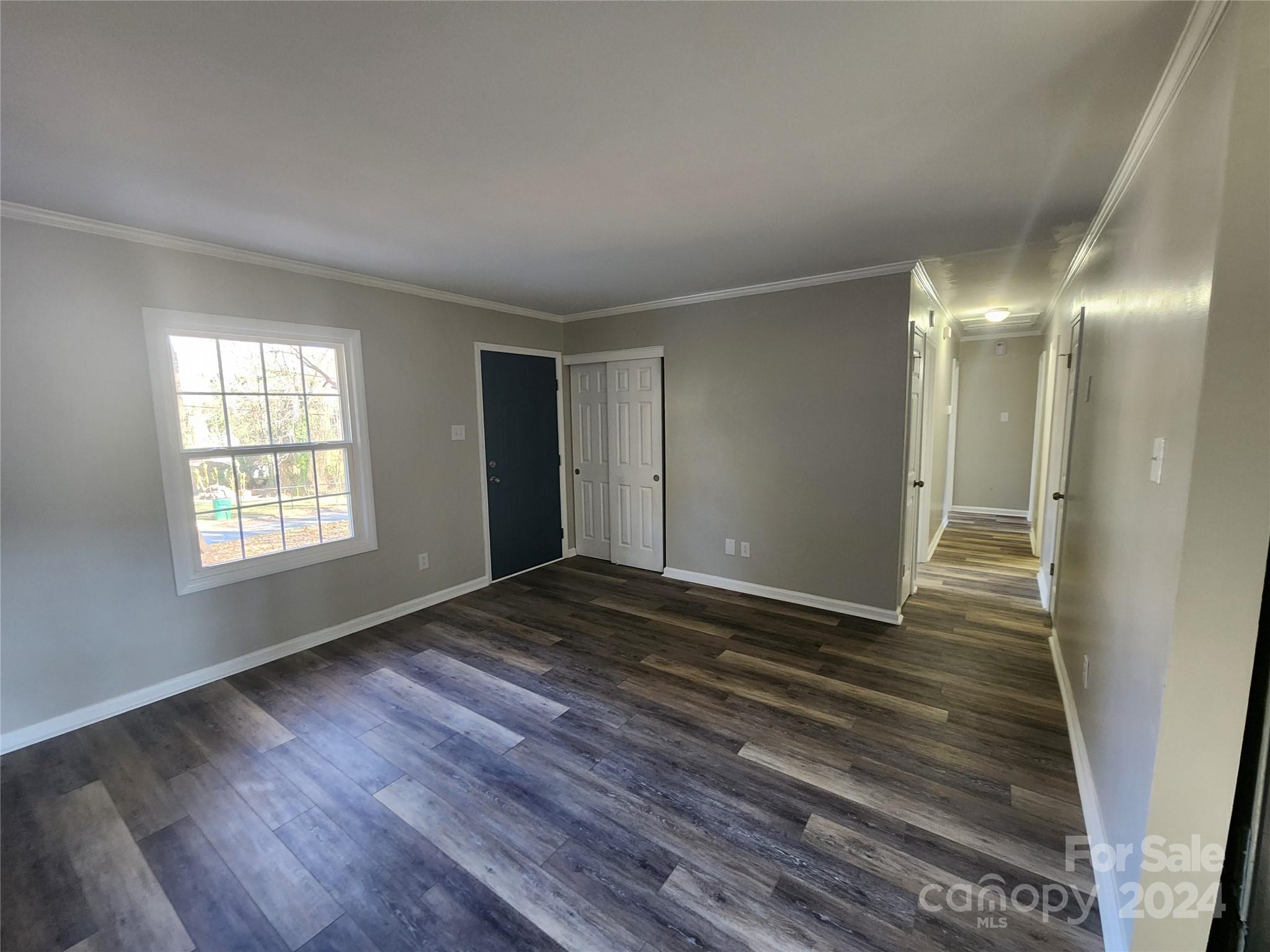 3935 Amerigo Street Property Photo 4