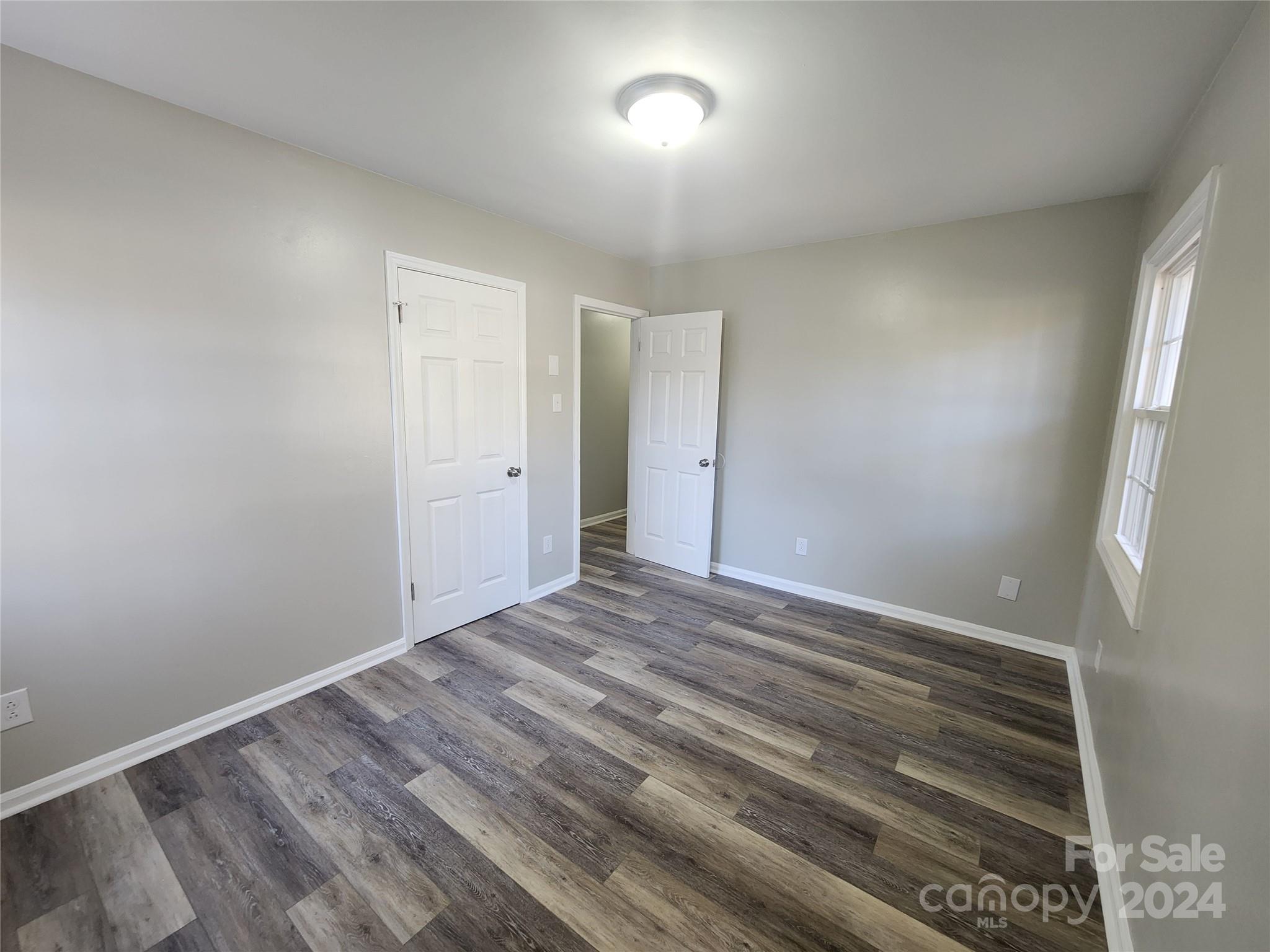 3935 Amerigo Street Property Photo 13
