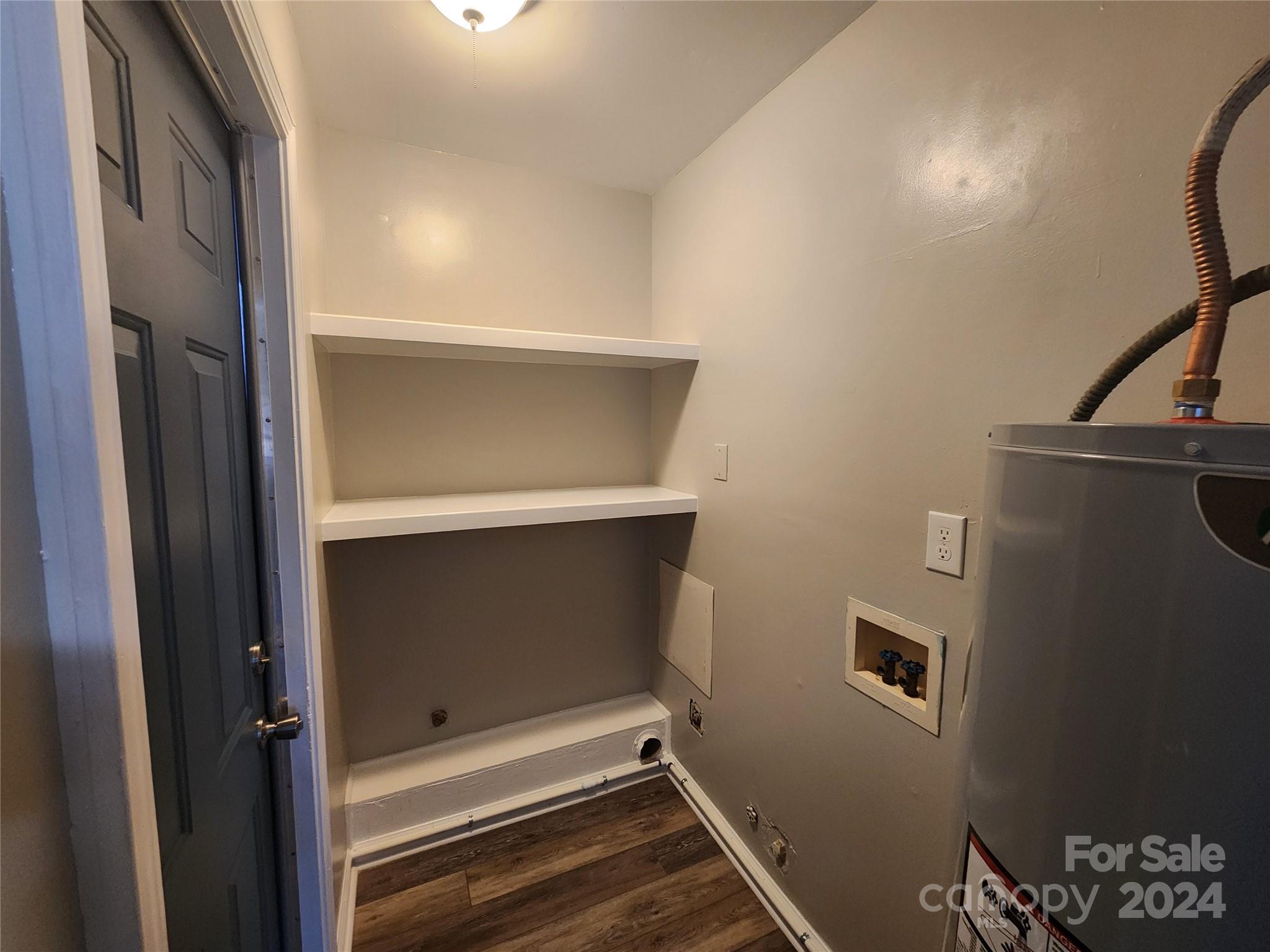 3935 Amerigo Street Property Photo 17
