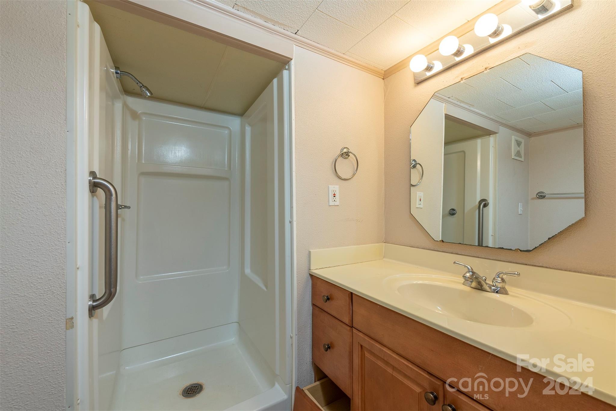 208 Dogwood Lane Property Photo 20