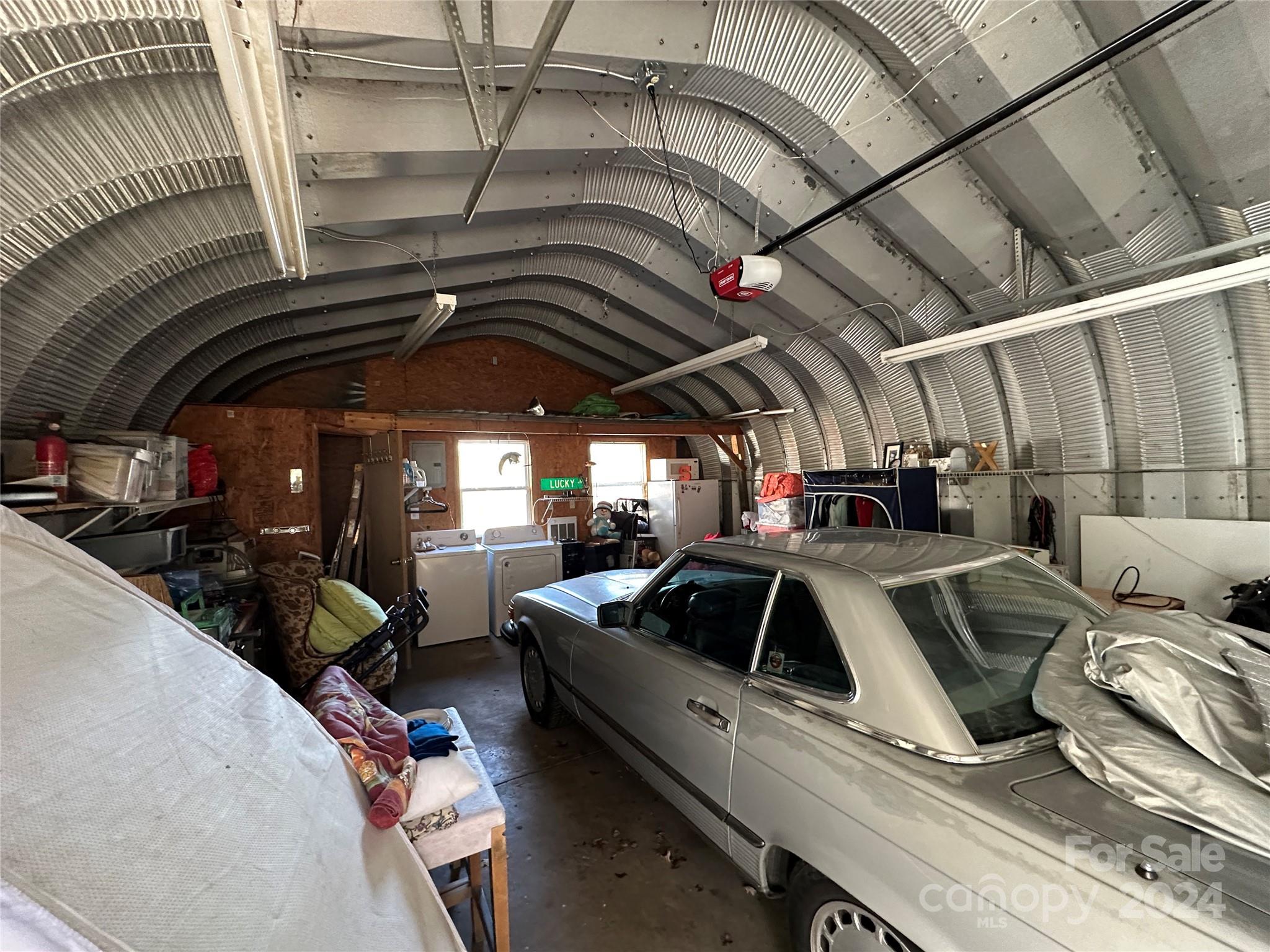 405 Daisey Avenue Property Photo 8