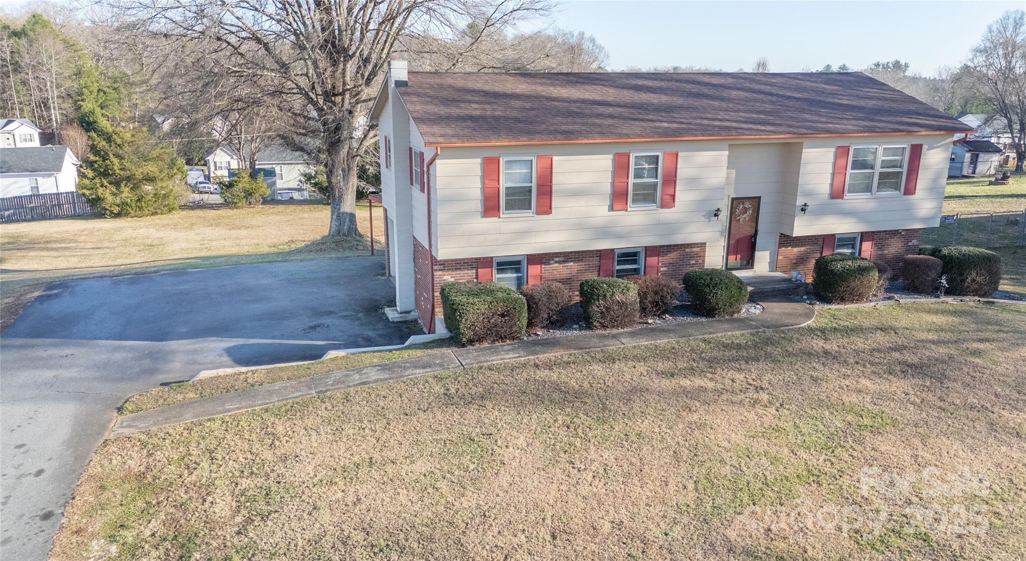 2212 Olde Well Road 24 Property Photo 1