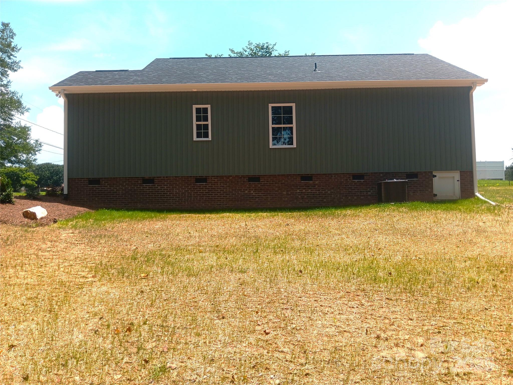 1589 Maysville Road Property Photo 22