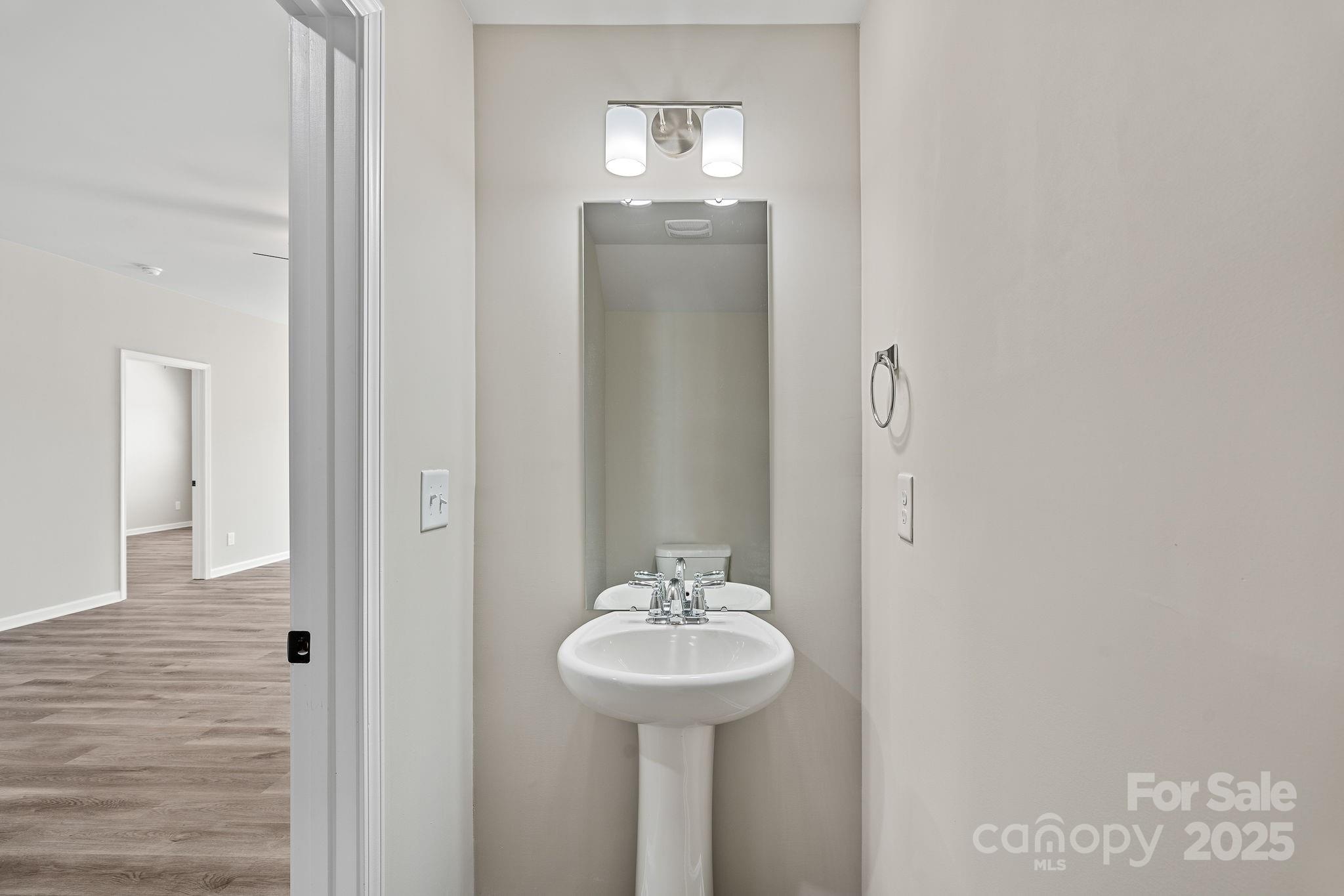 8205 Stonemere Lane Property Photo 4