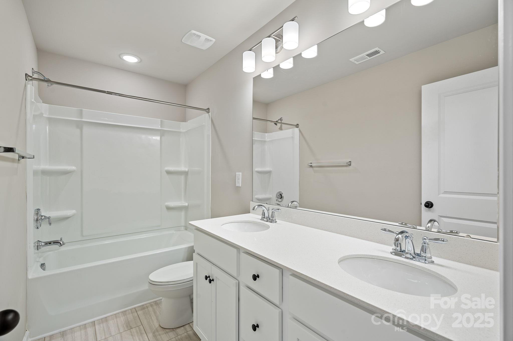 8205 Stonemere Lane Property Photo 23