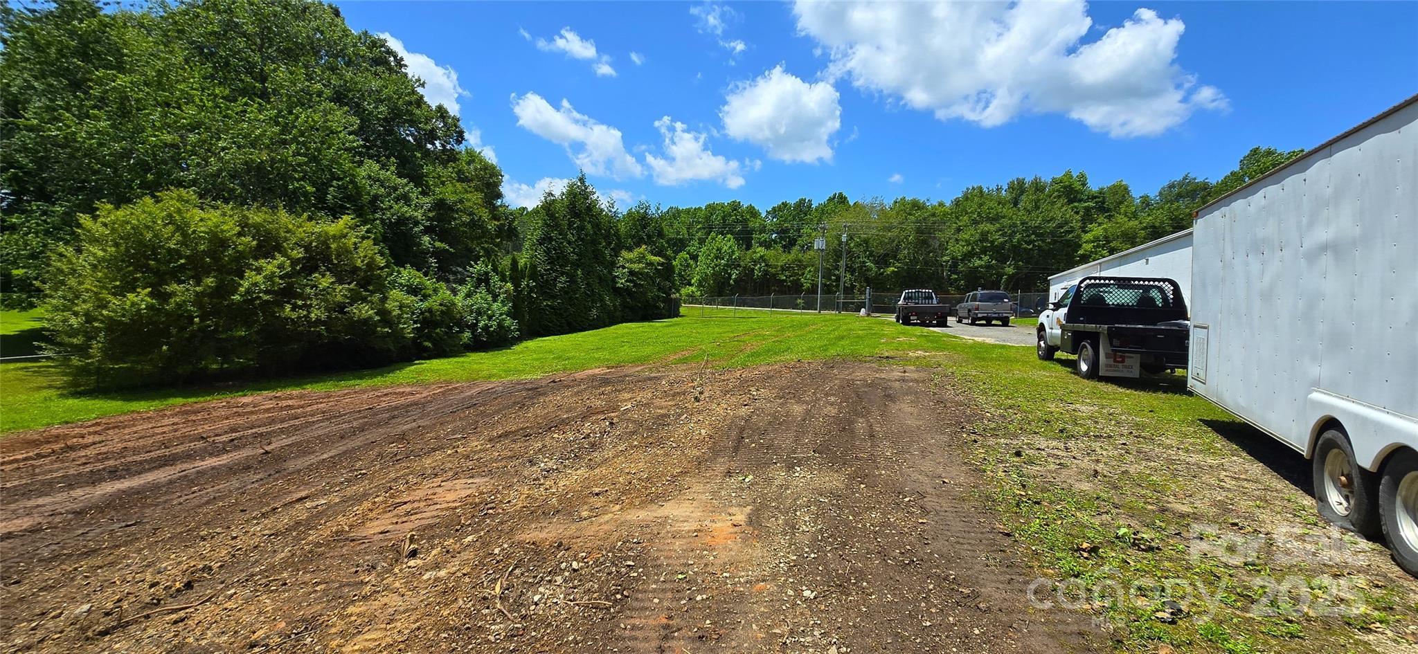 994 Rhyne Road Property Photo 3