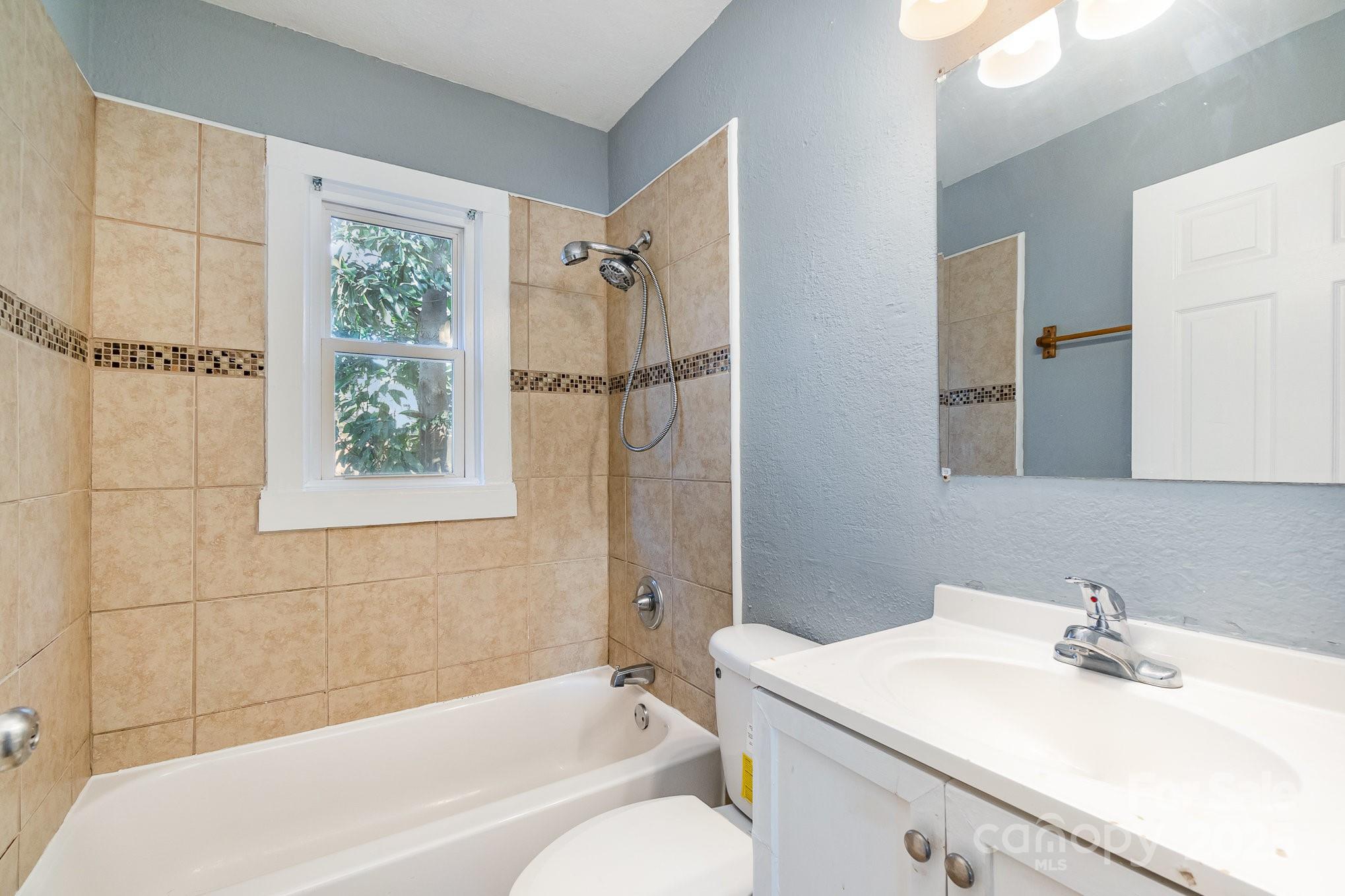 2630 Druid Hills Way Property Photo 13