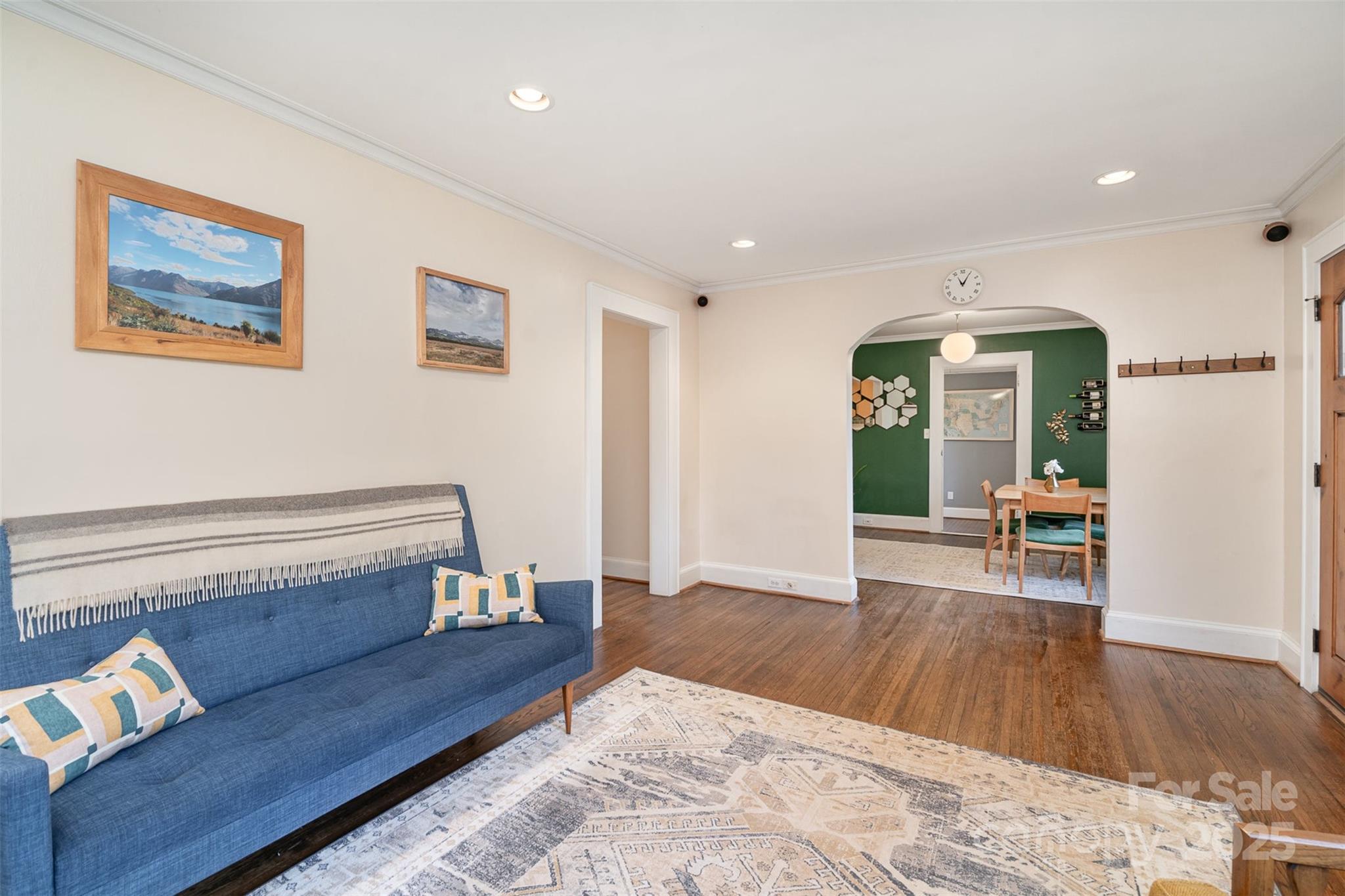2013 Wood Dale Terrace Property Photo 5