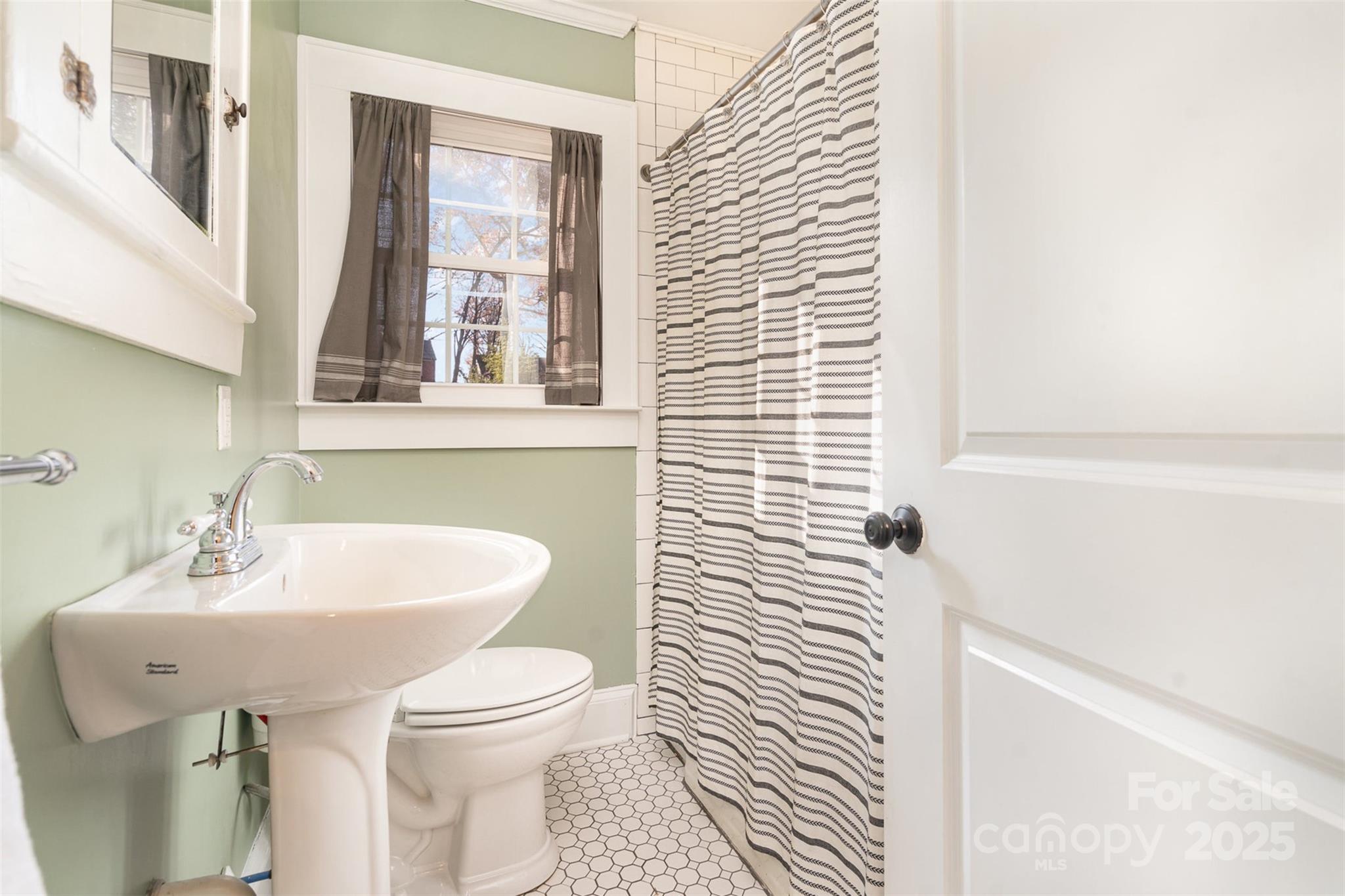 2013 Wood Dale Terrace Property Photo 18