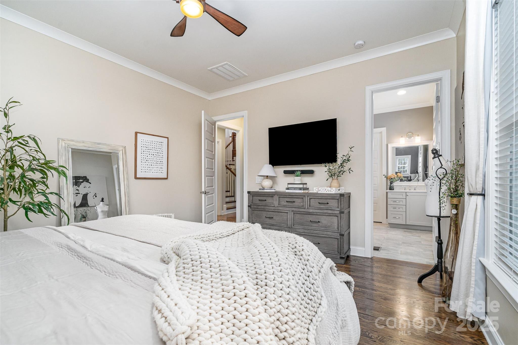 112 Sisters Cove Court Property Photo 25