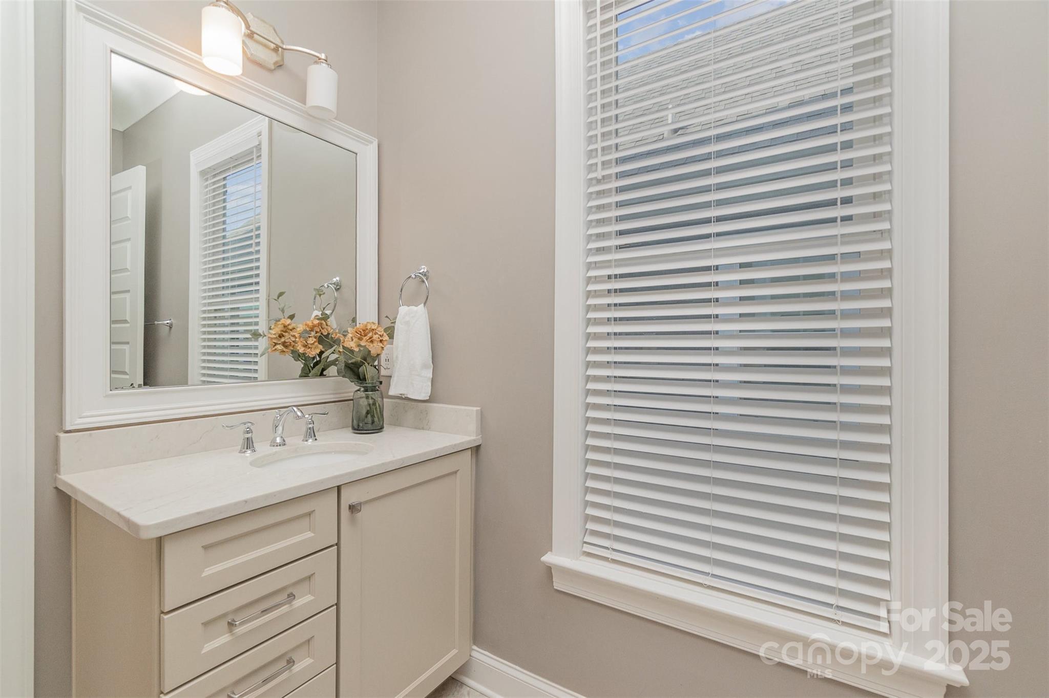 112 Sisters Cove Court Property Photo 28