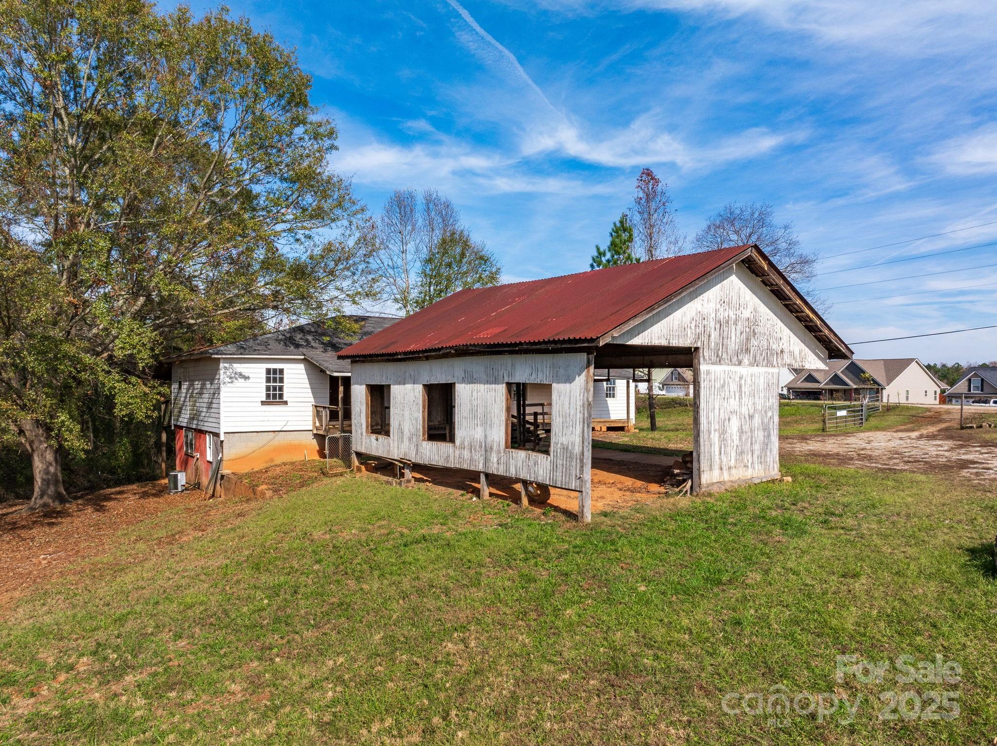 152 Long Branch Road Property Photo 5
